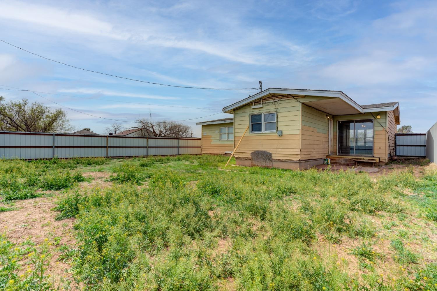 312 N Sherman Avenue
