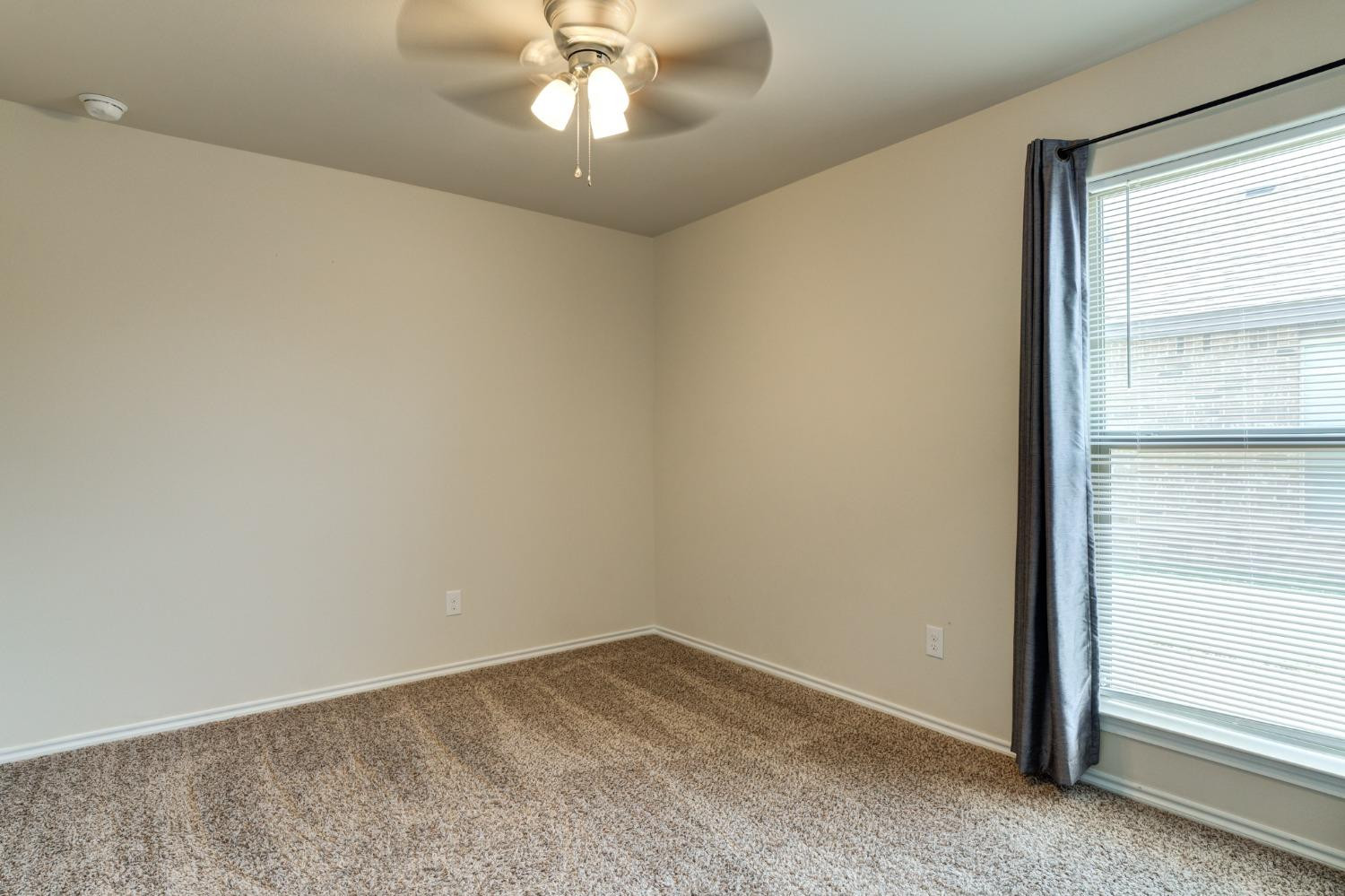 14314 Ave U