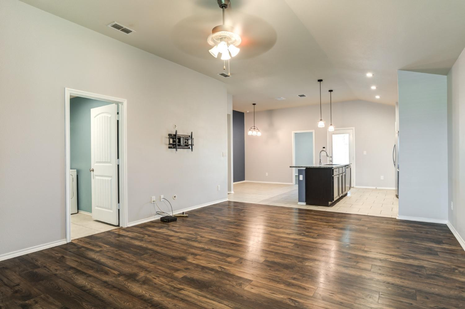 14314 Ave U