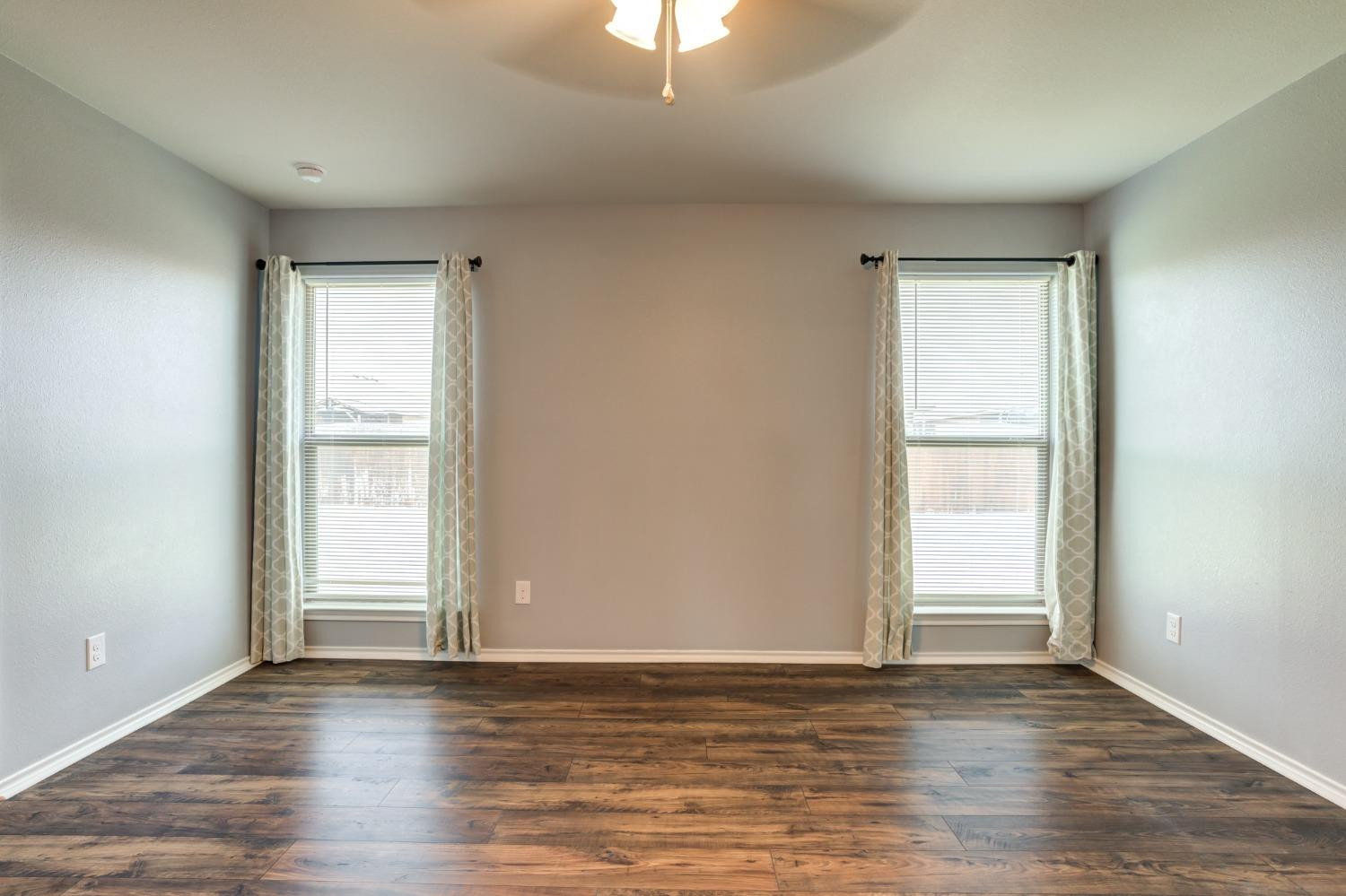 14314 Ave U