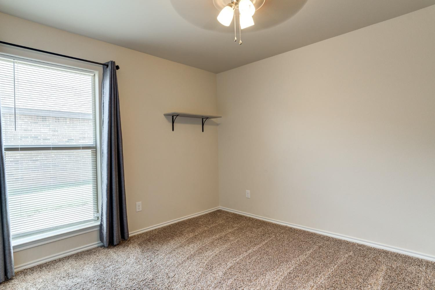 14314 Ave U