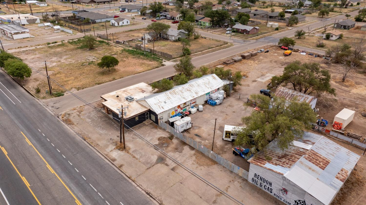 1320 E Broadway
