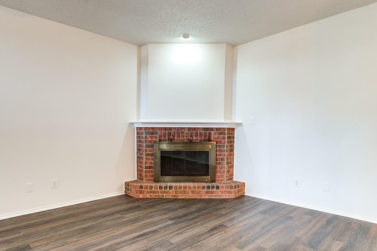 120 Frankford Court