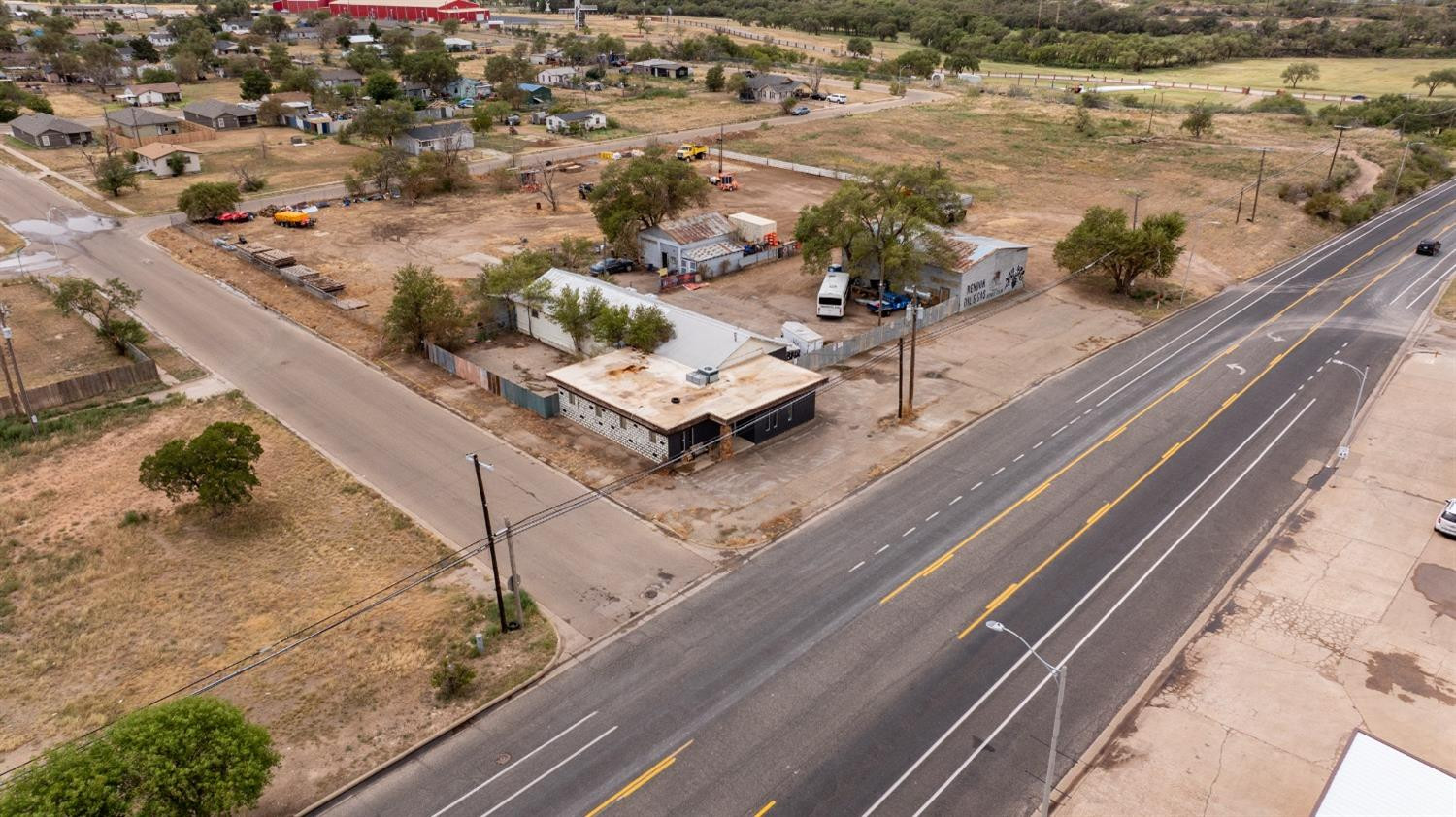 1320 E Broadway