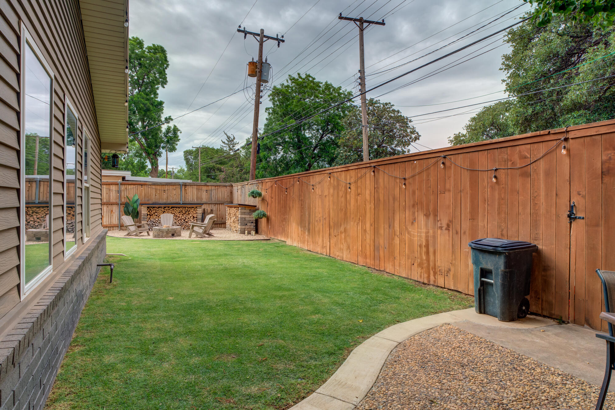 6106 Knoxville Drive