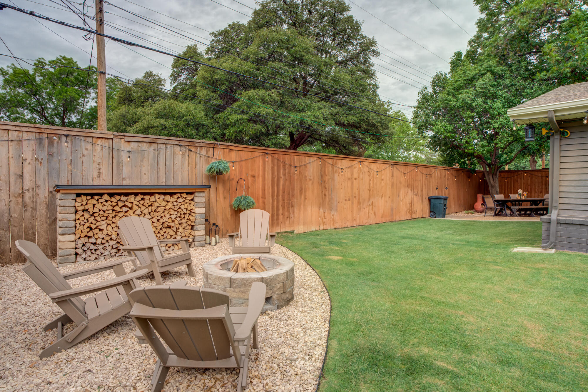 6106 Knoxville Drive