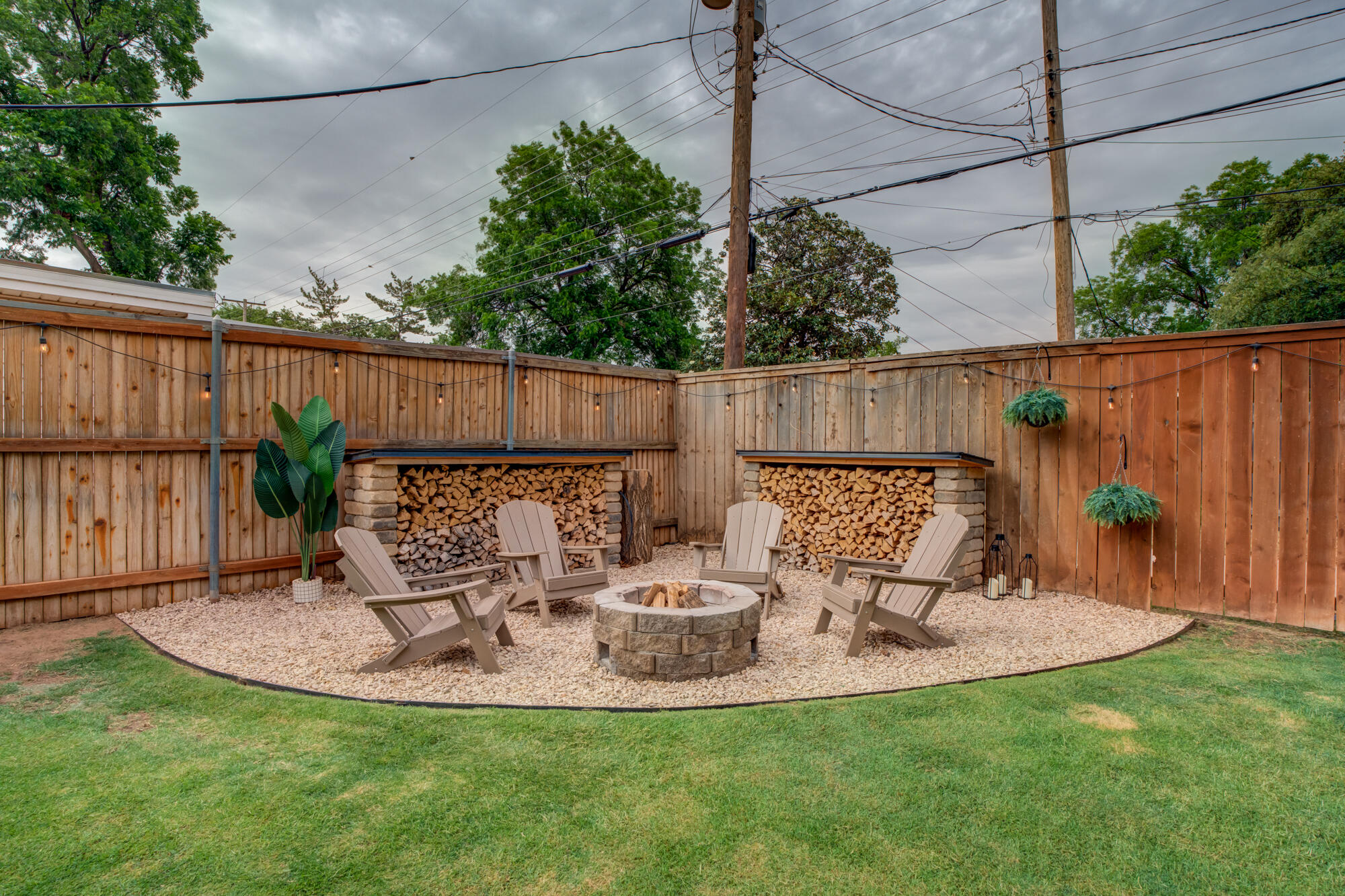 6106 Knoxville Drive