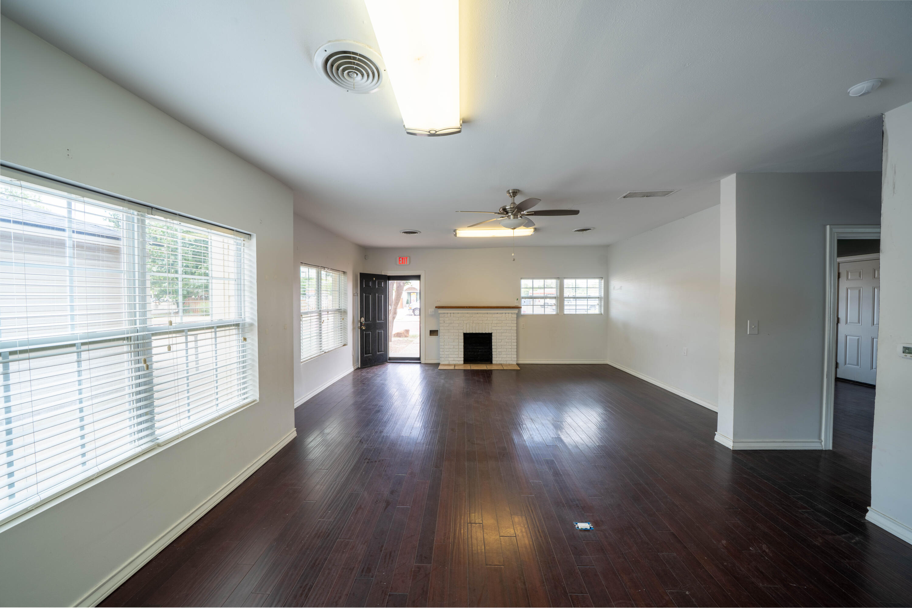 2409 20th Street