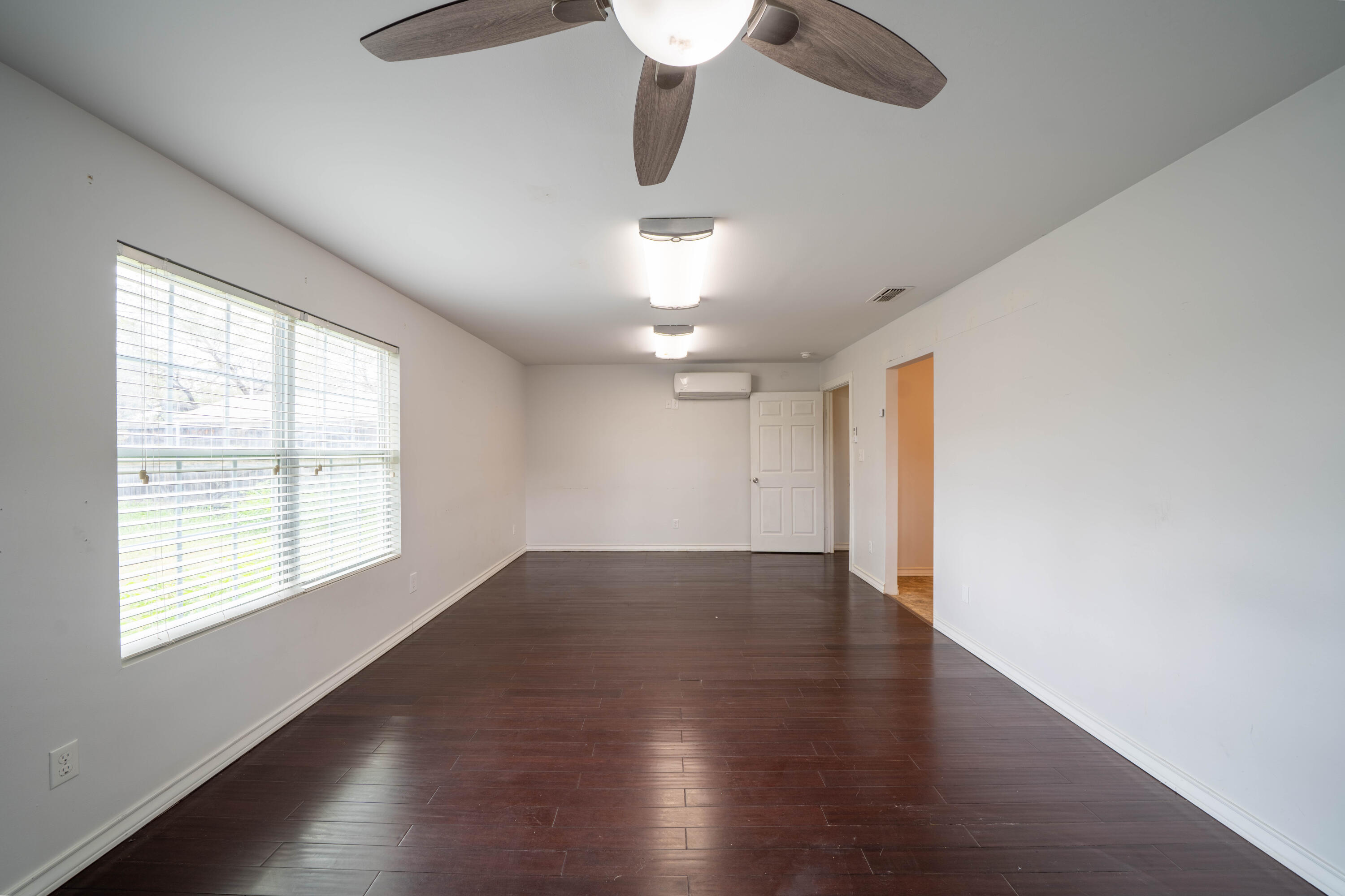 2409 20th Street
