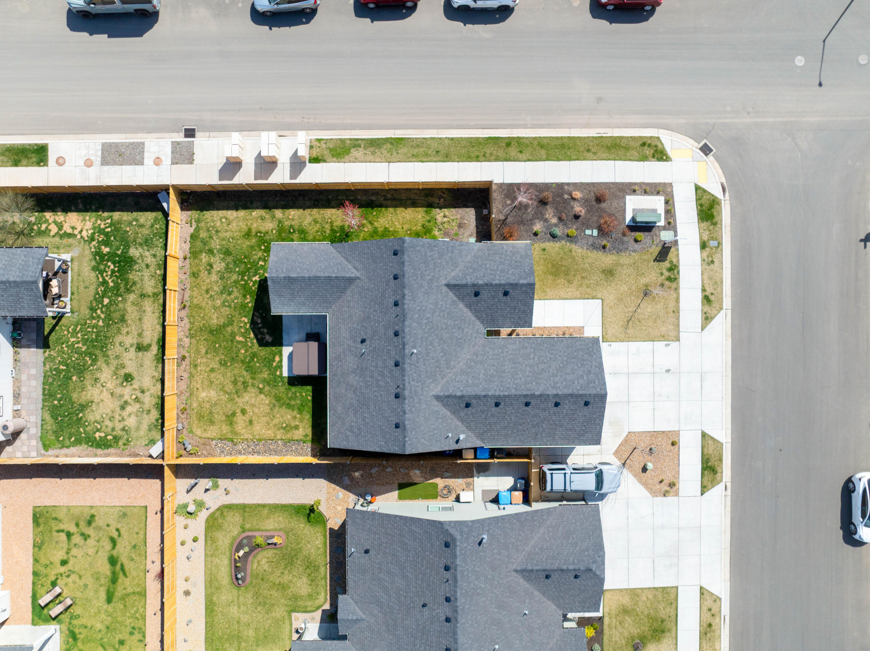 3306 NW 9th Lane