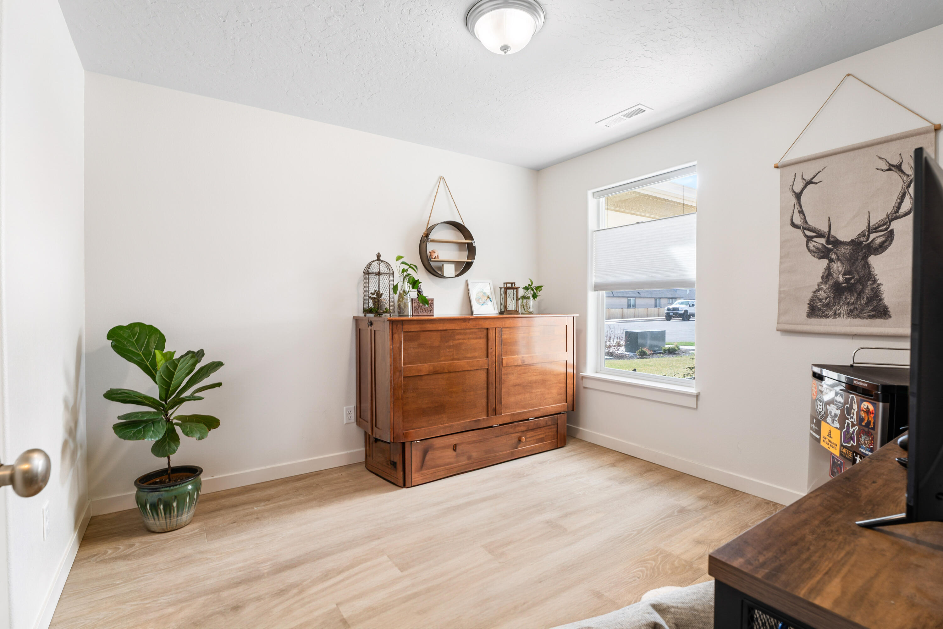 3306 NW 9th Lane