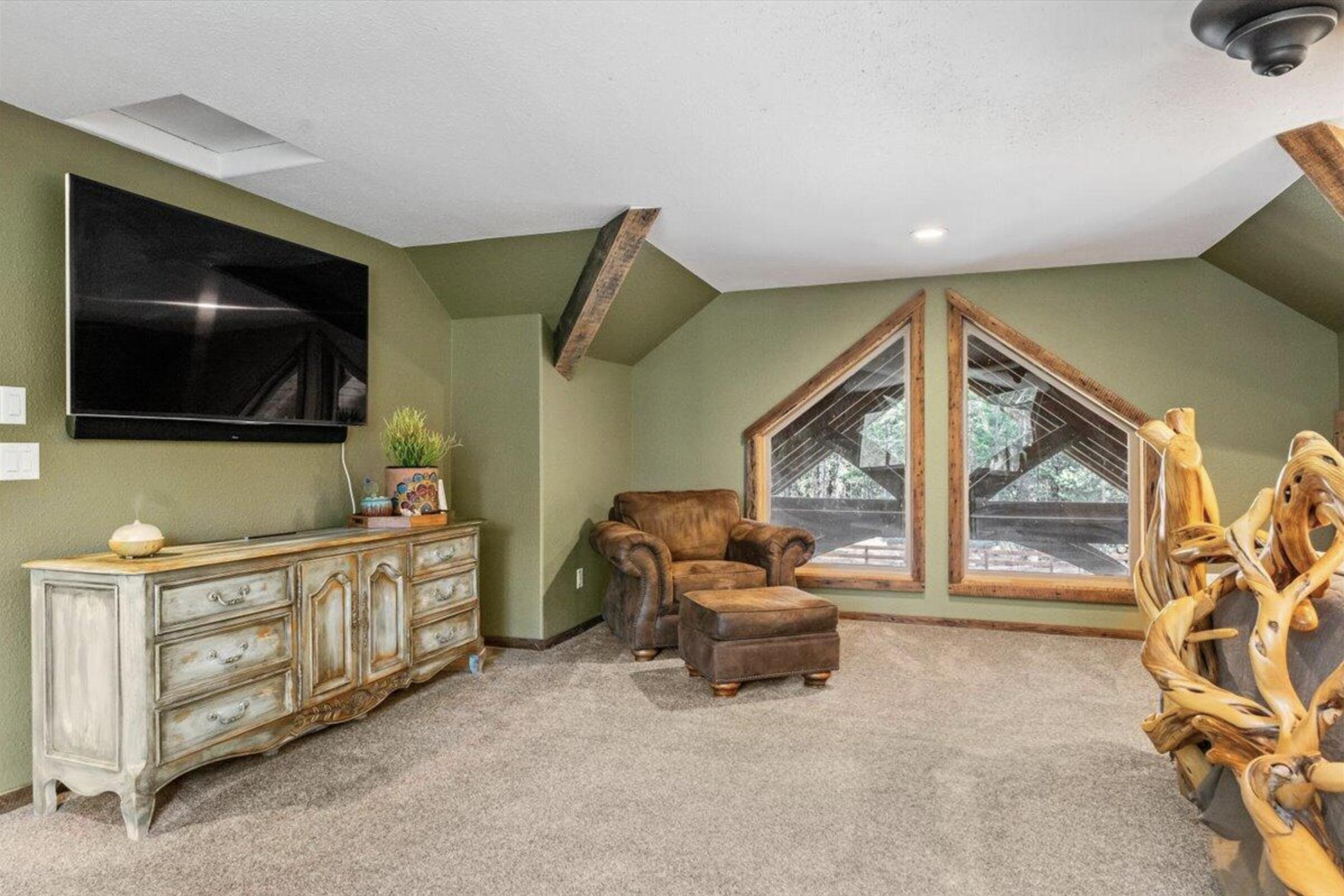 15615 Cornell Drive