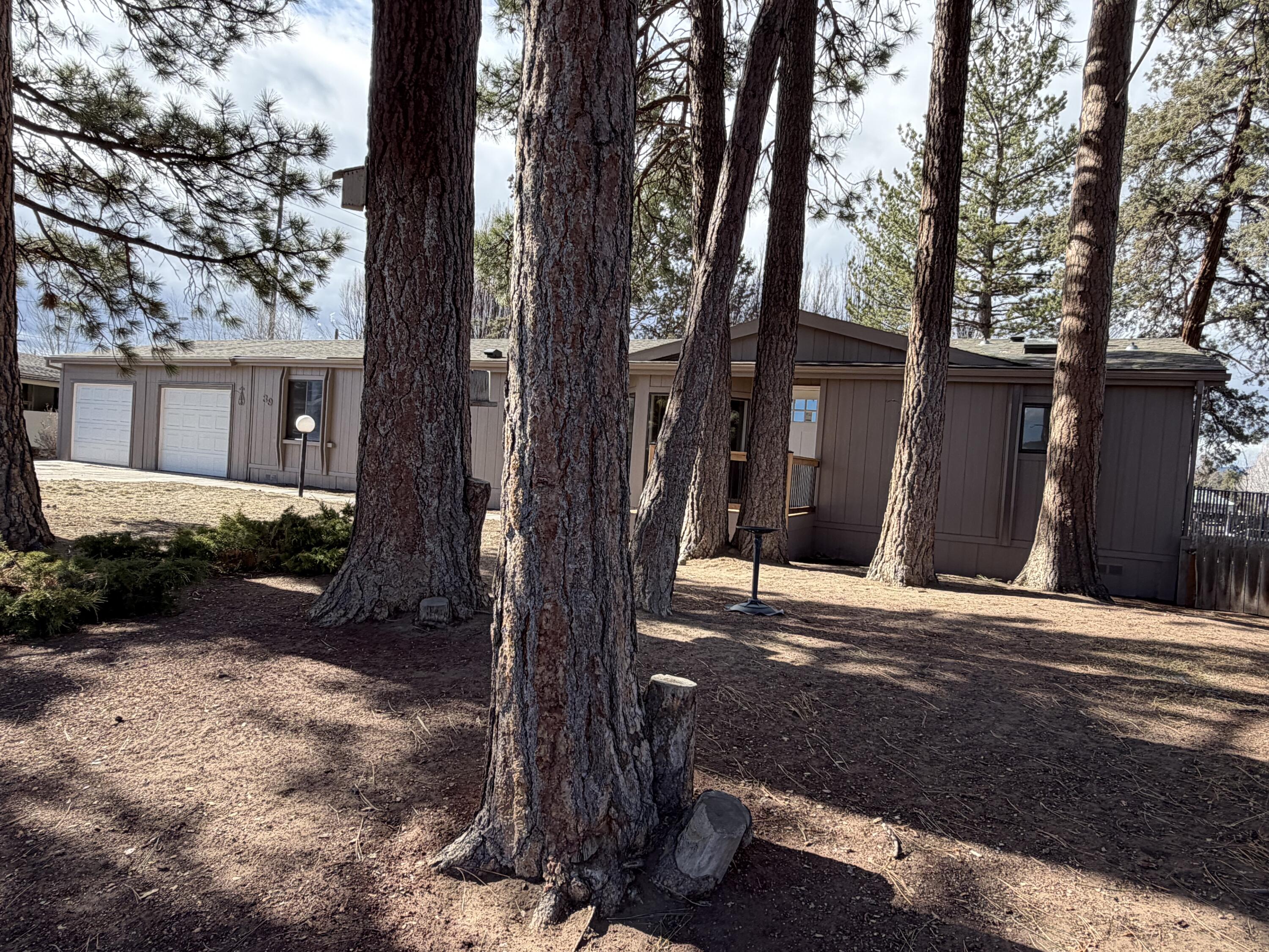 1001 SE 15th Street, 39