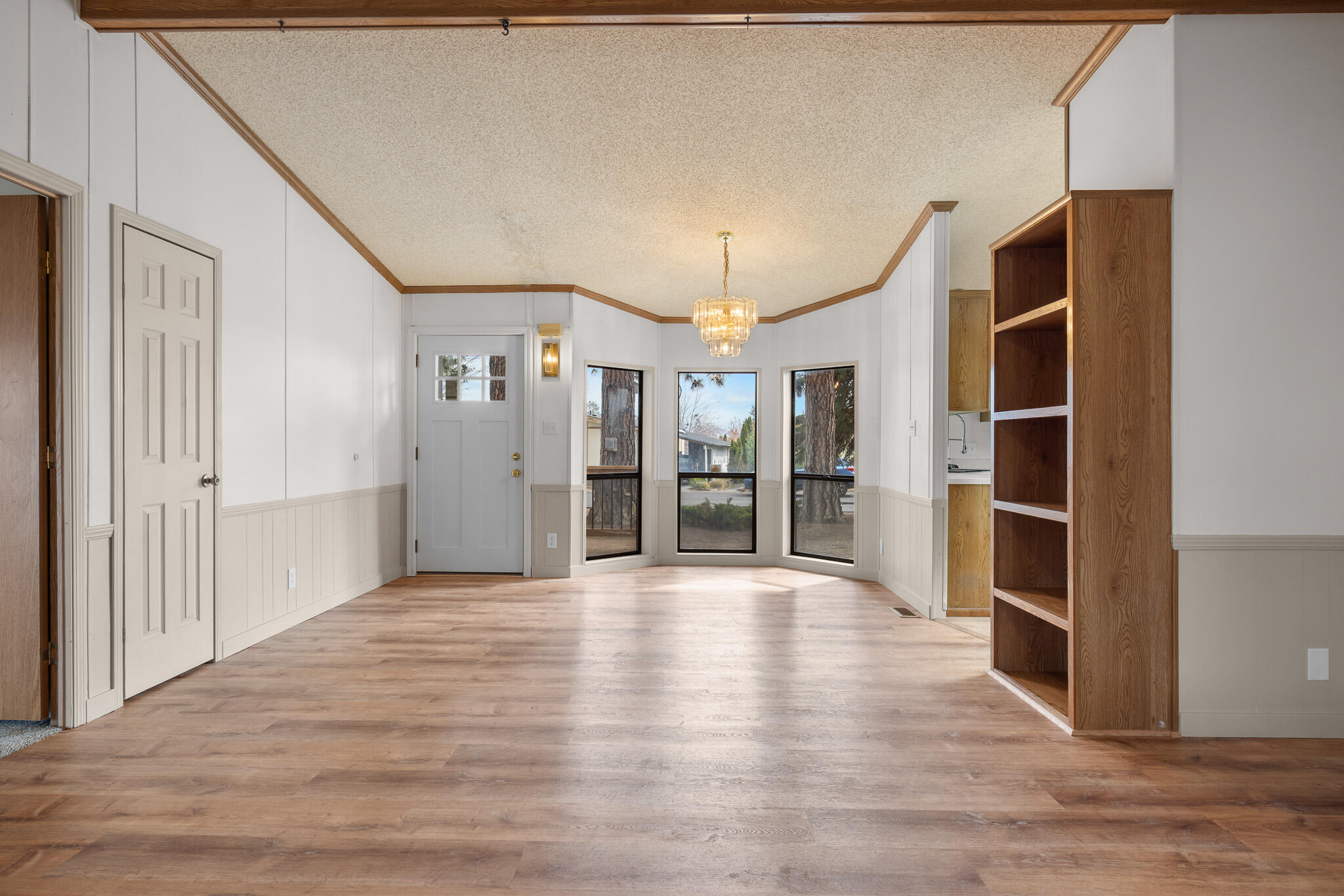 1001 SE 15th Street, 39