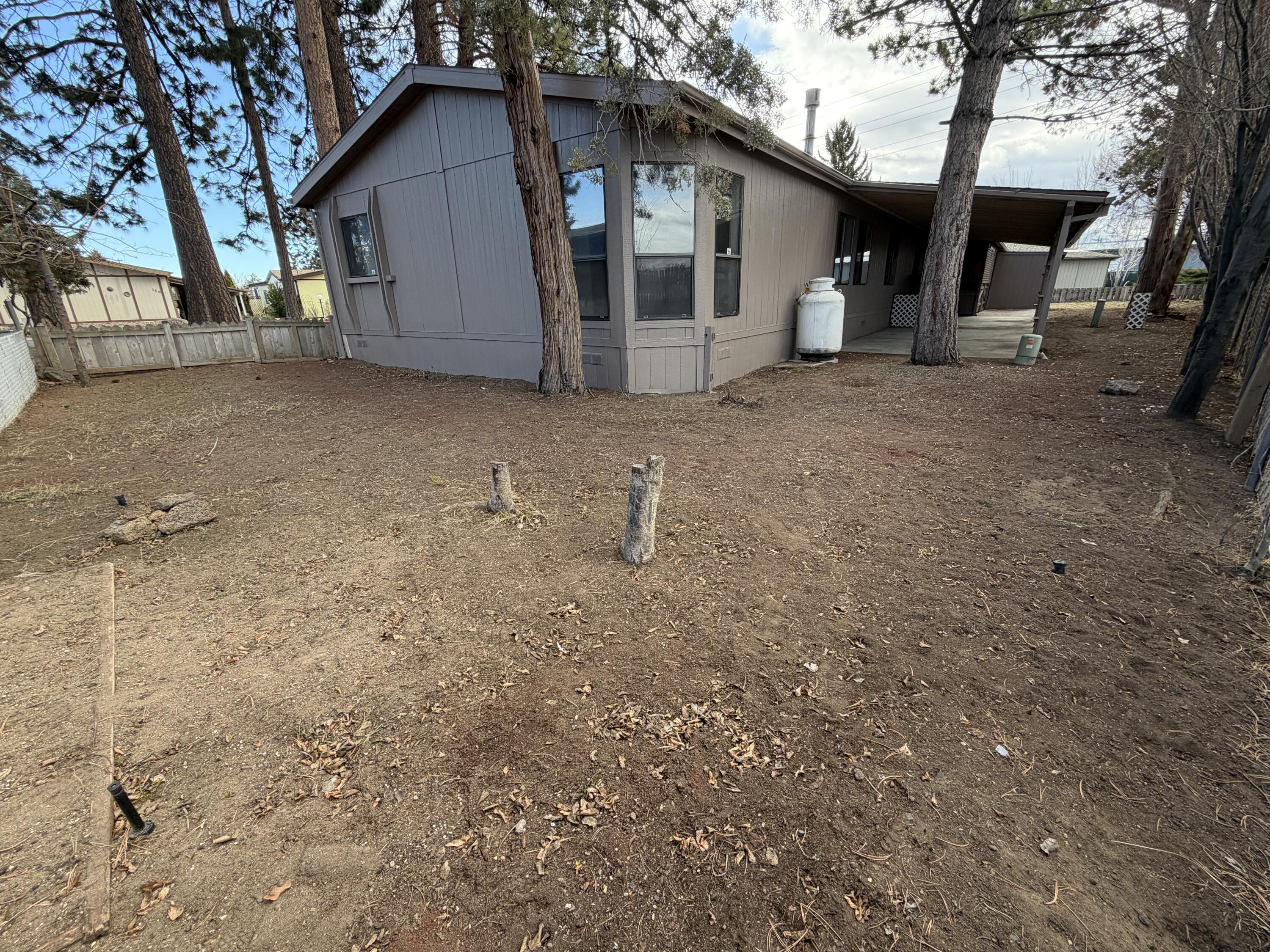 1001 SE 15th Street, 39