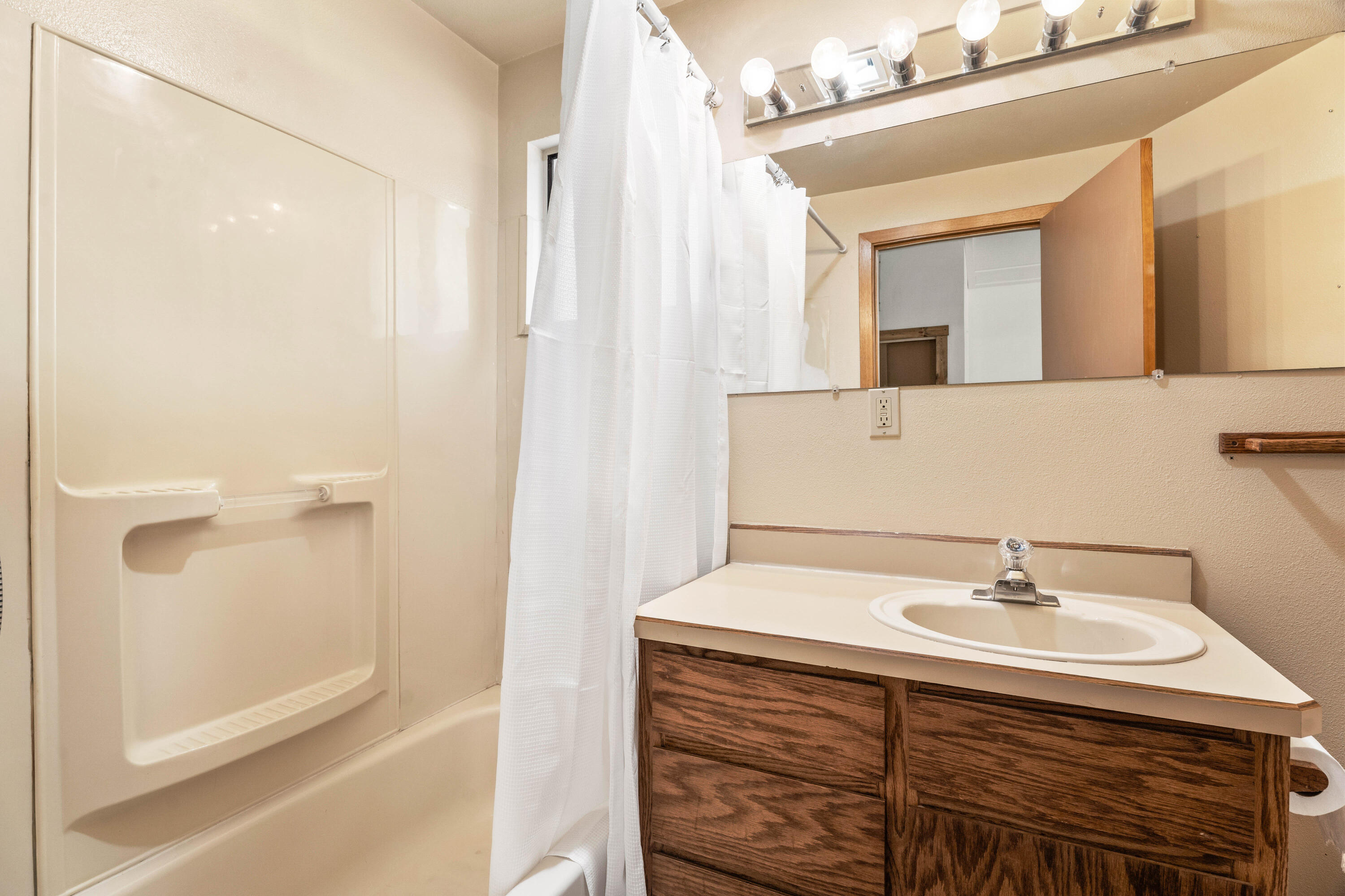 15218 Ponderosa Loop