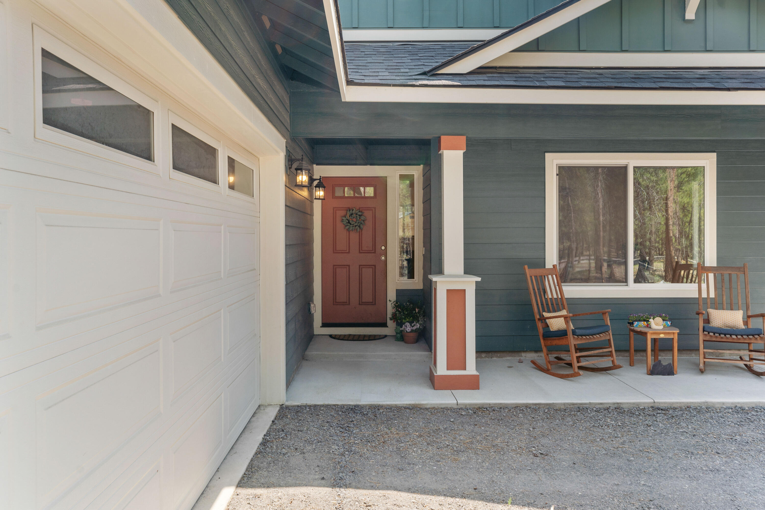 15205 Ponderosa Loop