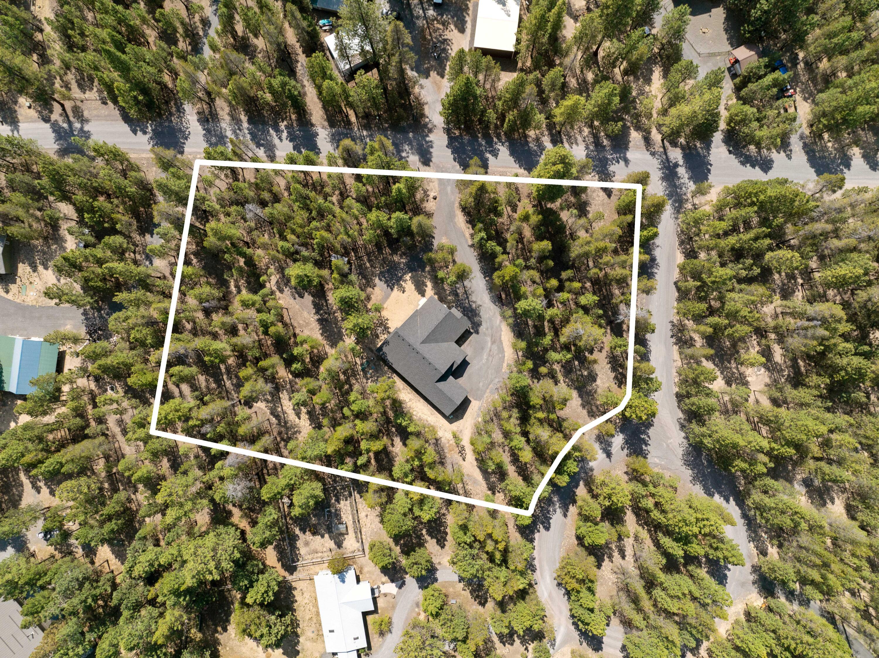 15205 Ponderosa Loop