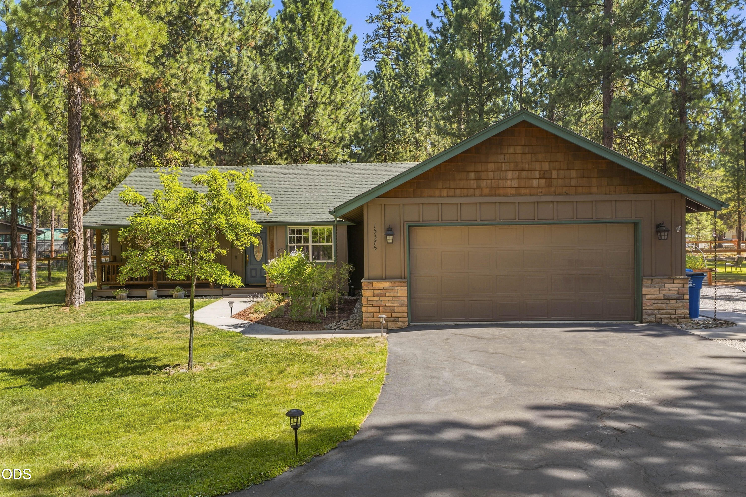 15375 Ponderosa Loop