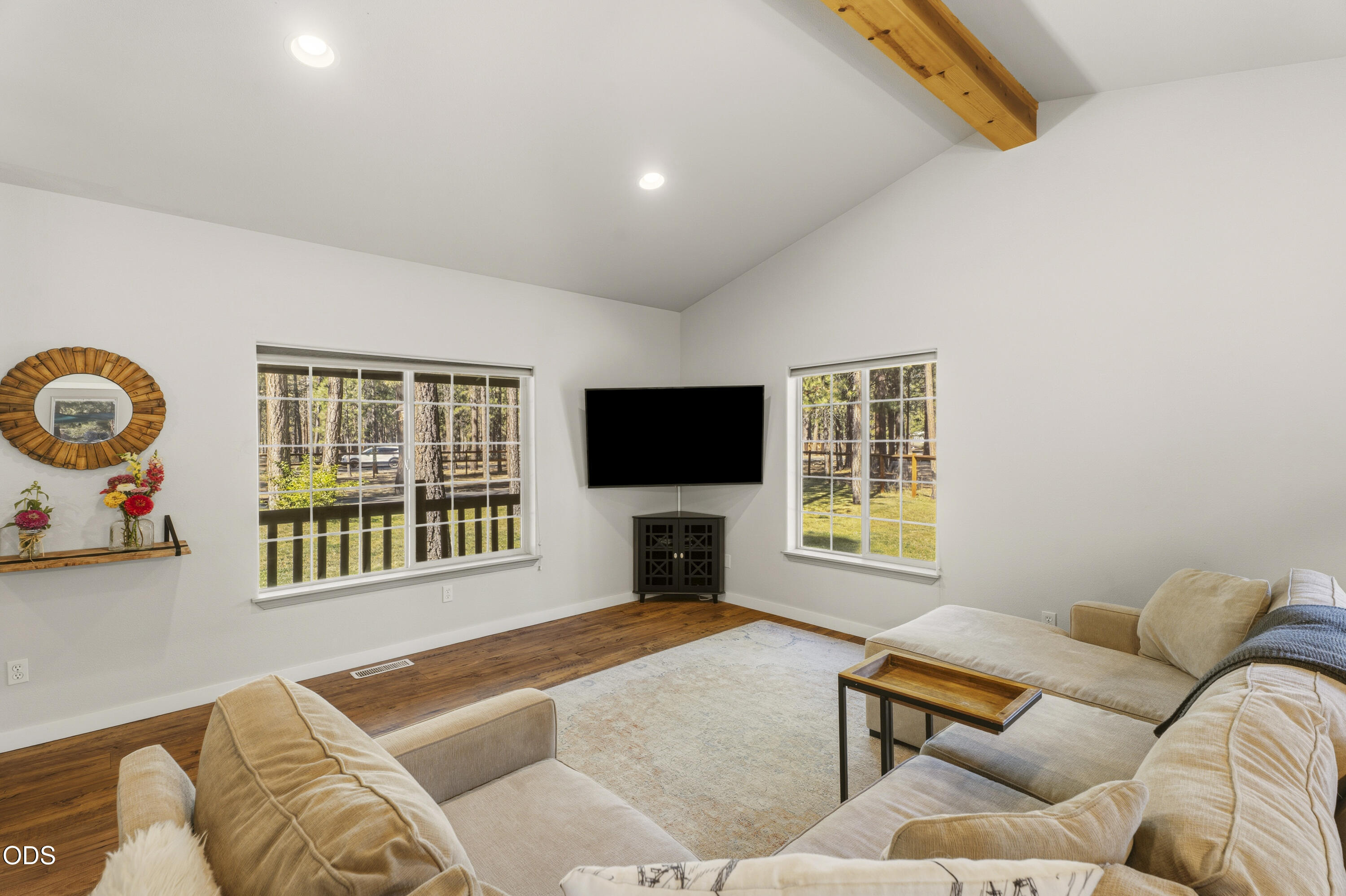 15375 Ponderosa Loop