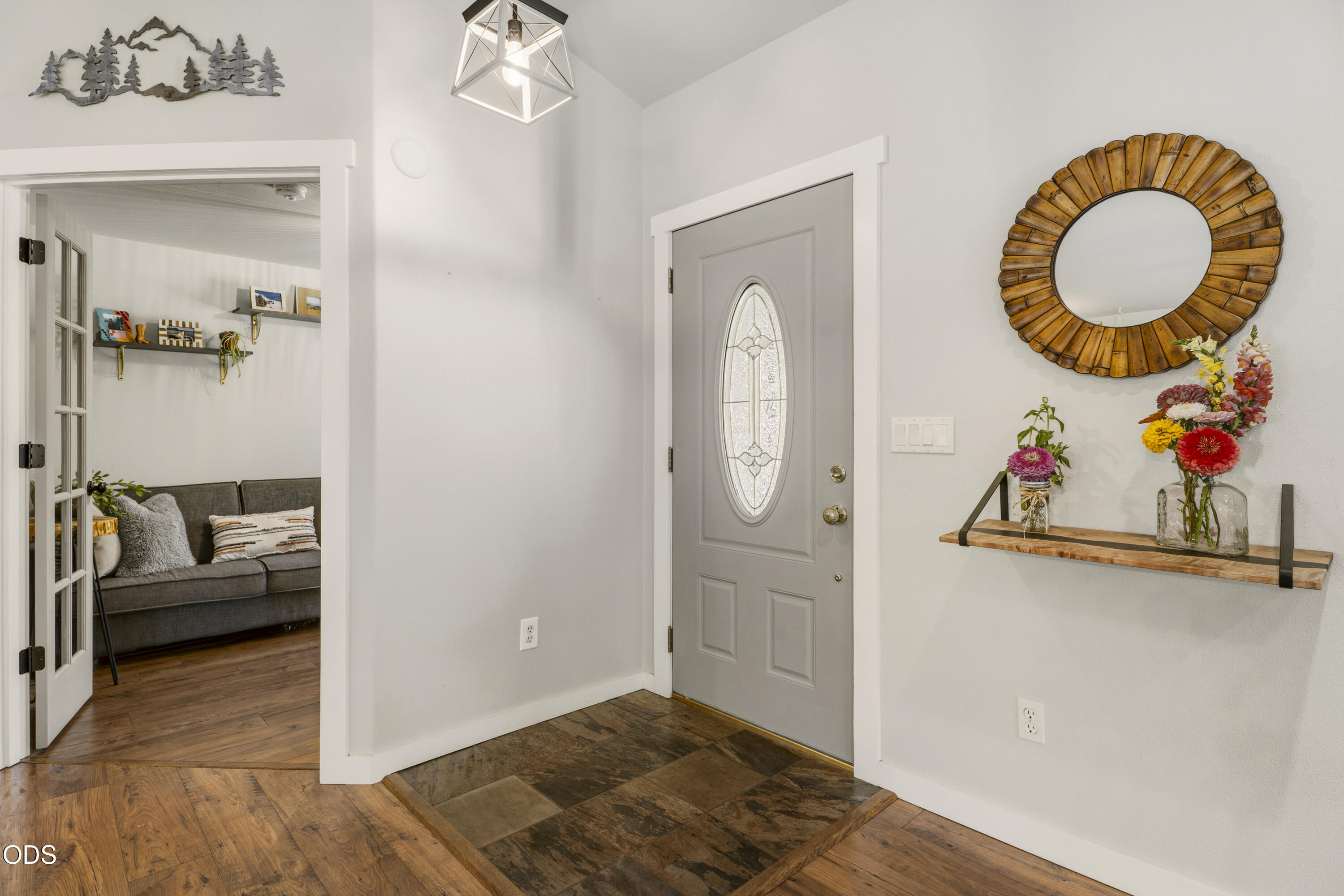 15375 Ponderosa Loop
