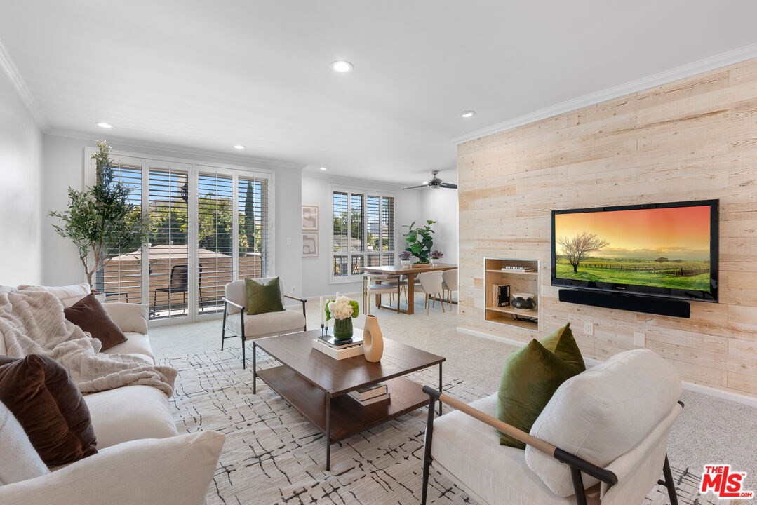 10671 Holman Ave Unit: 307