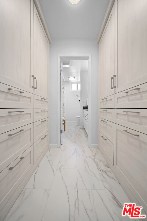 10671 Holman Ave Unit: 307