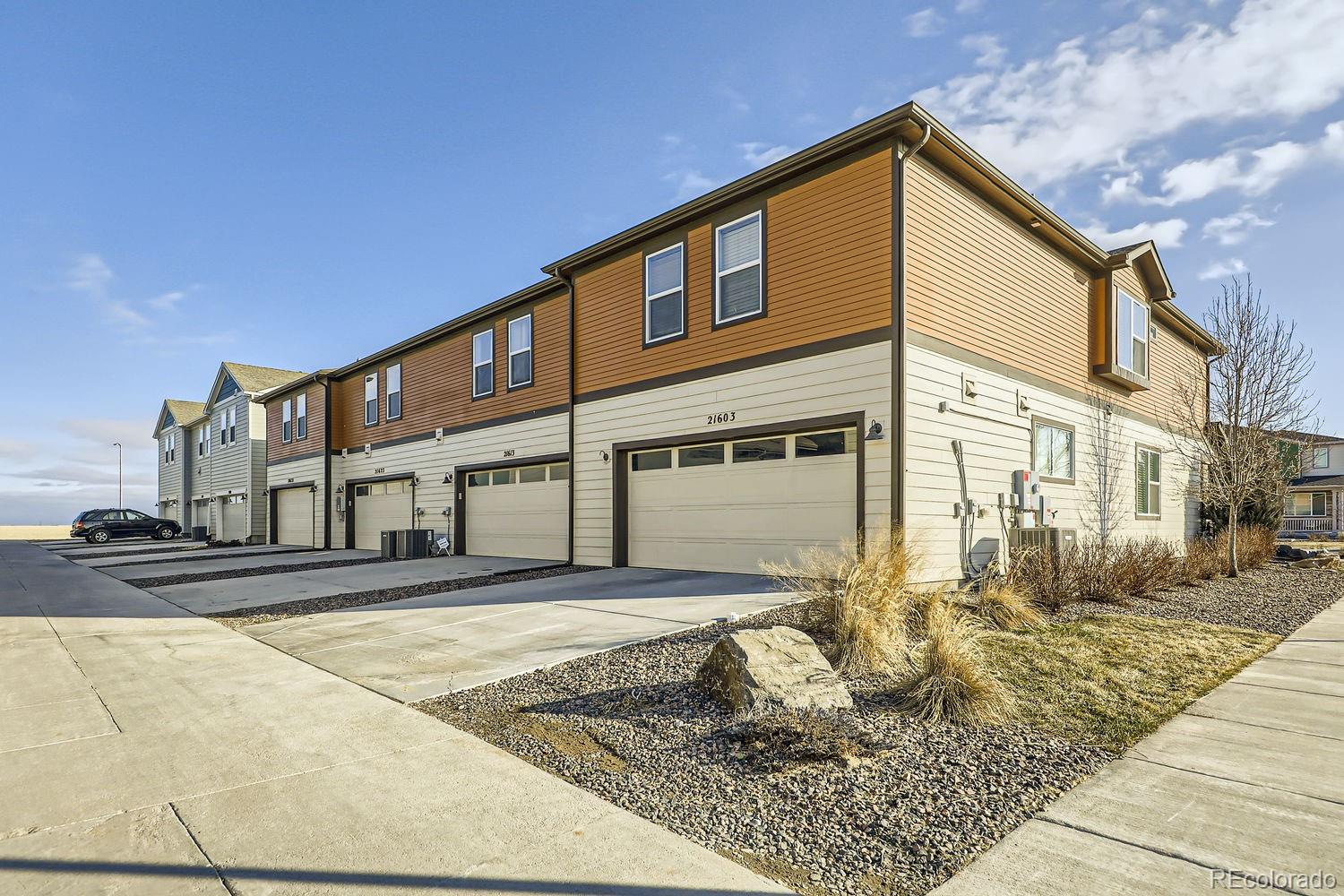 21613 E 59th Place
