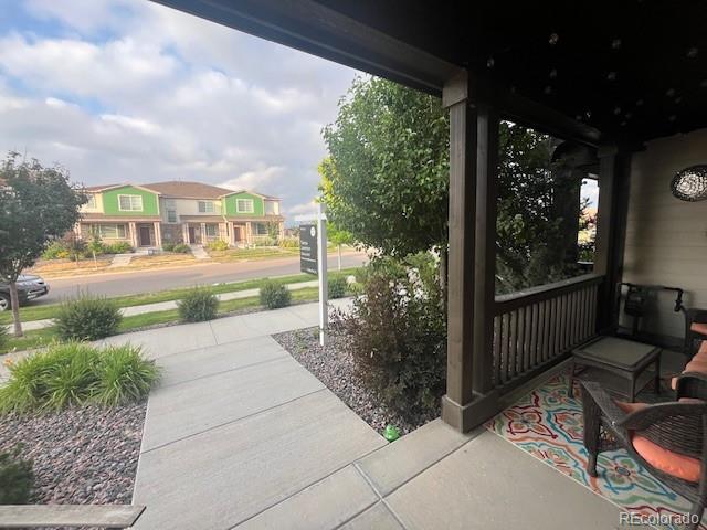 21613 E 59th Place