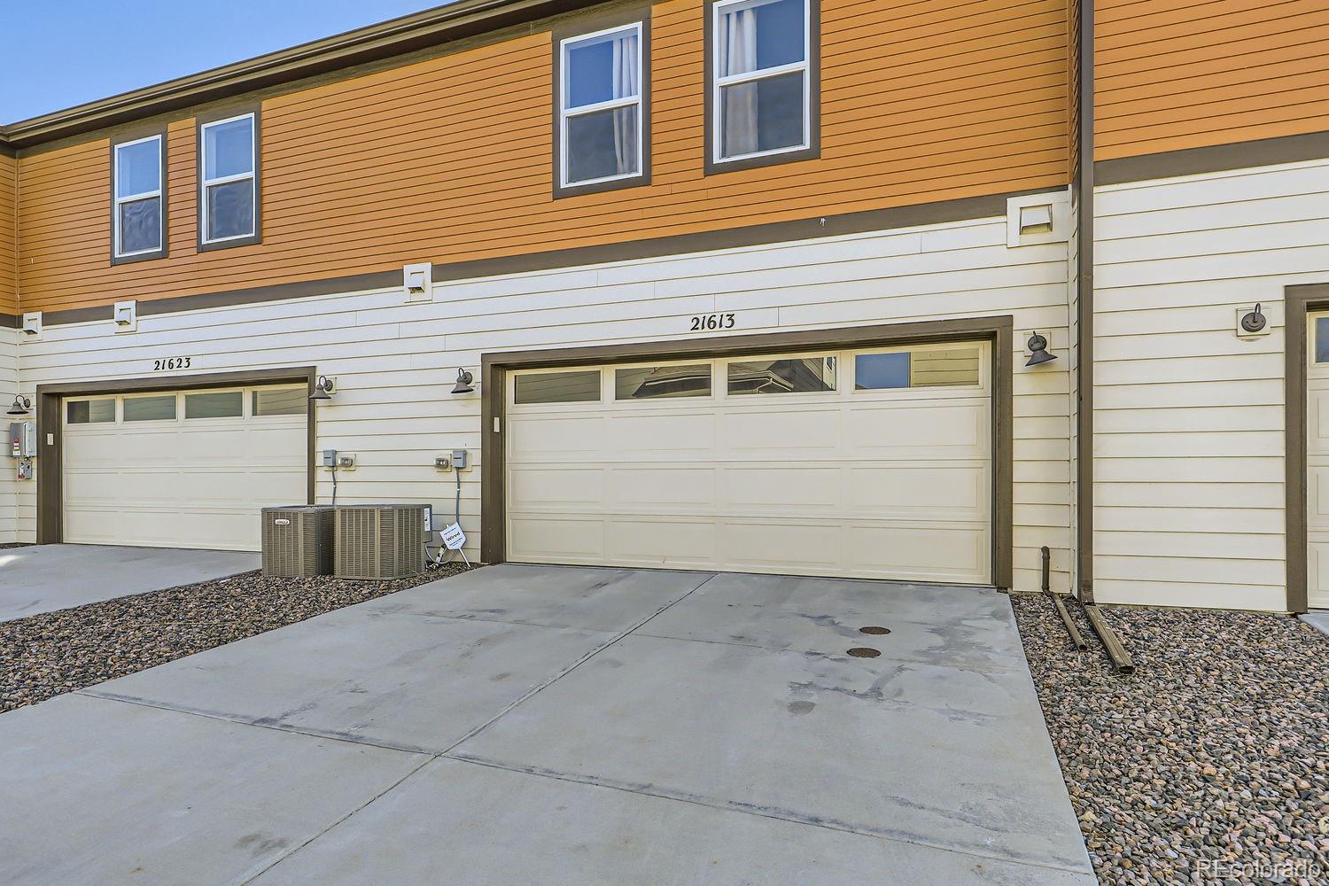 21613 E 59th Place
