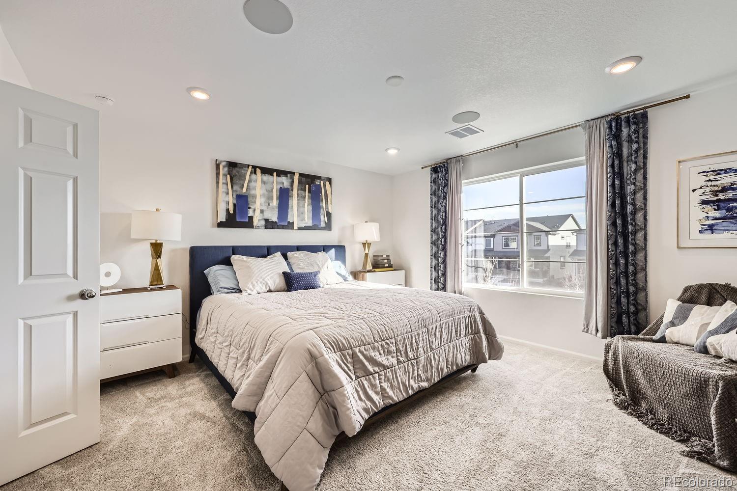 21613 E 59th Place