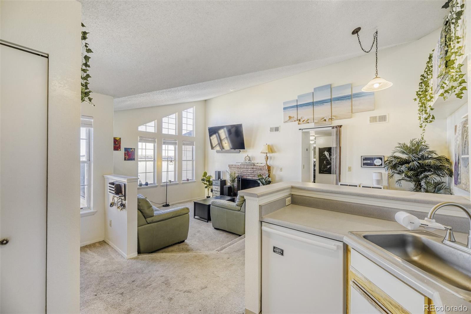 4760 S Wadsworth Boulevard Unit: D303