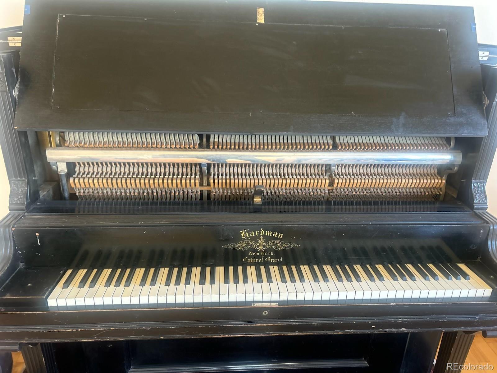 2351 Federal Boulevard Unit: 304