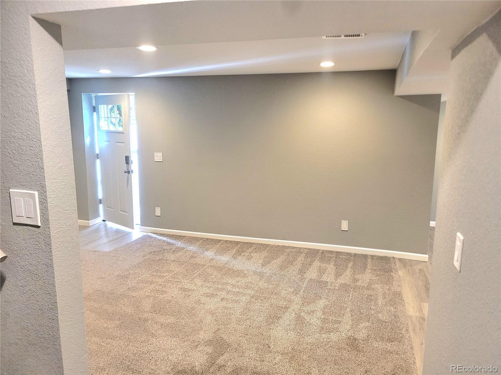 15362 Foxglove Court