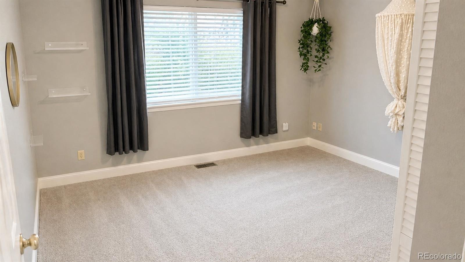 15362 Foxglove Court