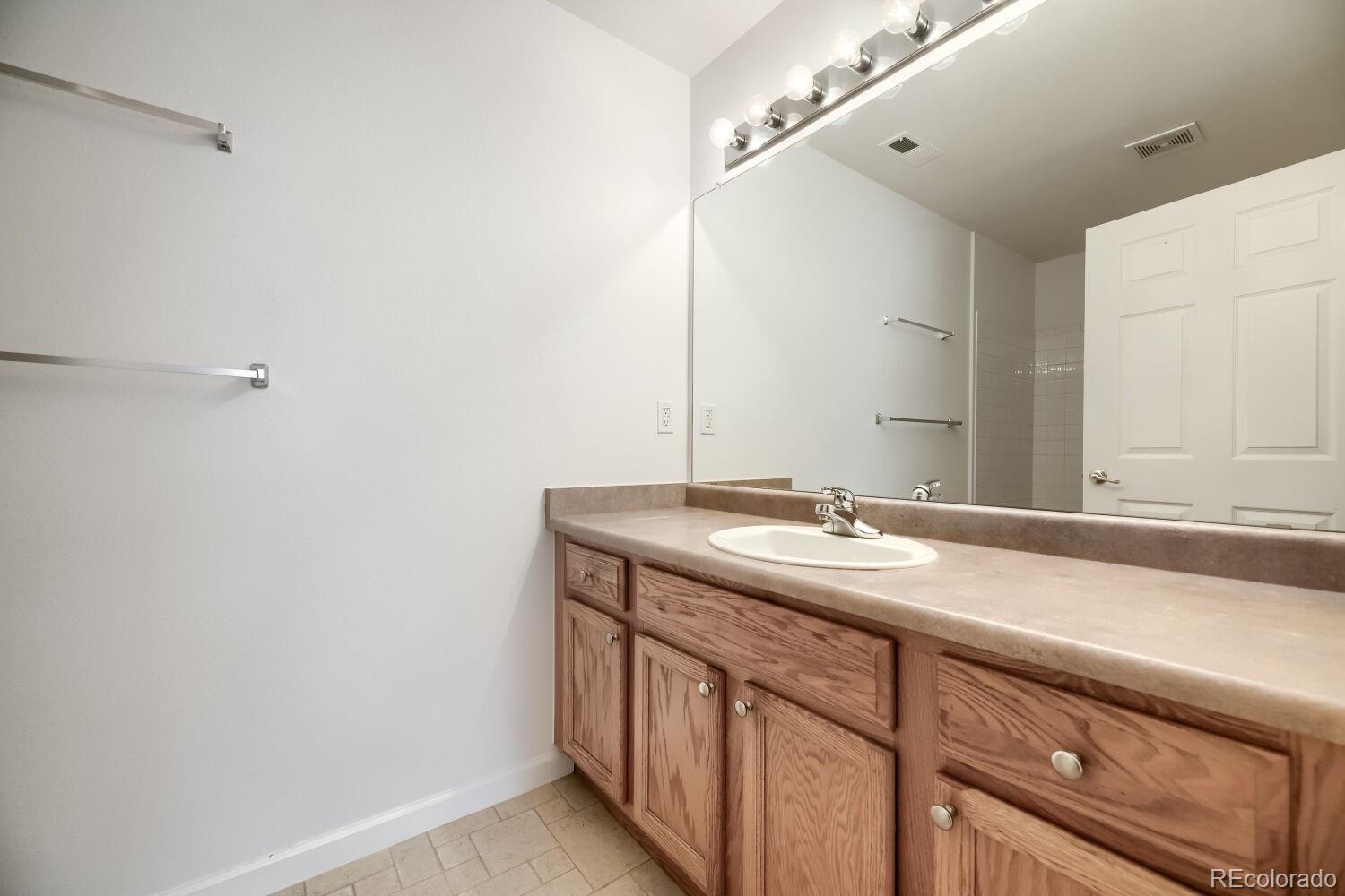 18284 E Floyd Avenue Unit: A