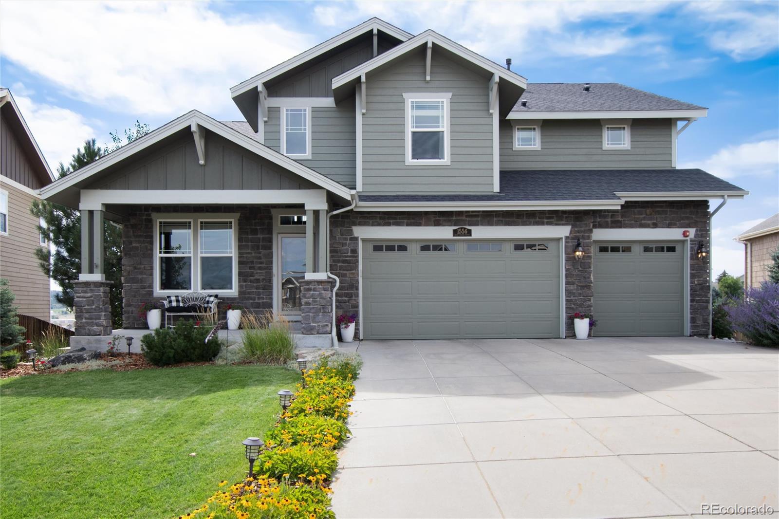 1556 Bent Wedge Point