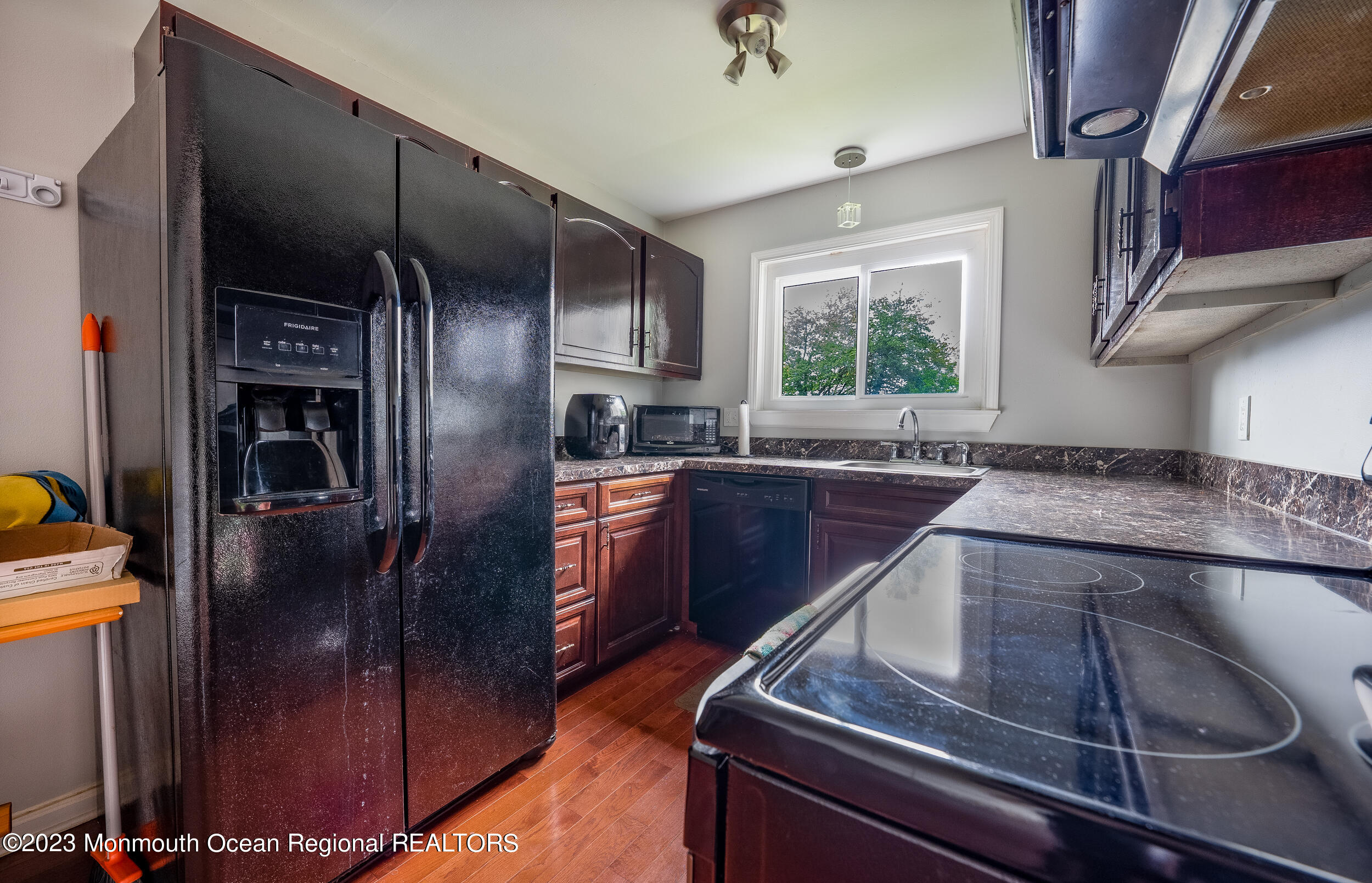 329 Shore Drive, D7