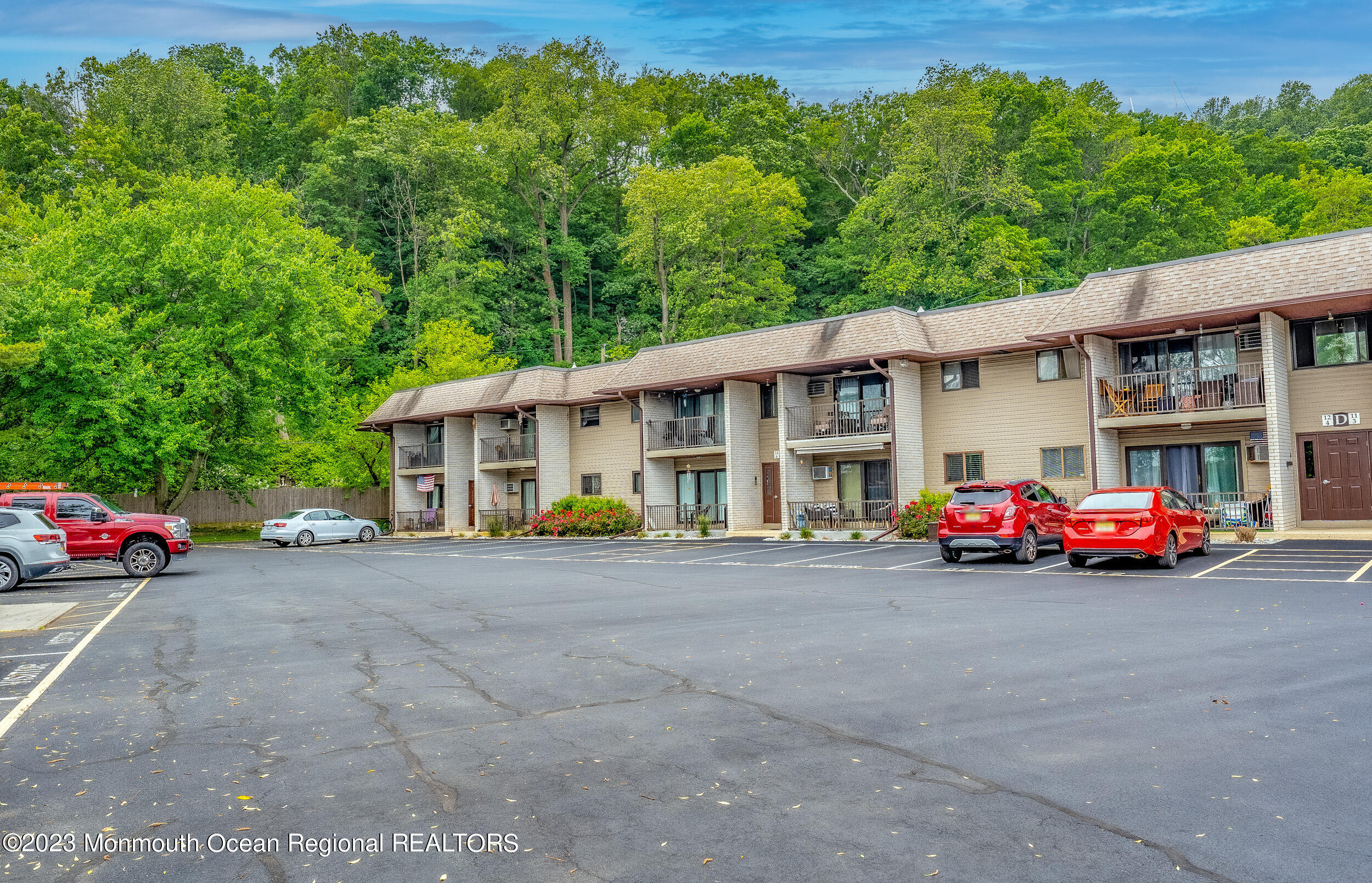 329 Shore Drive, D7