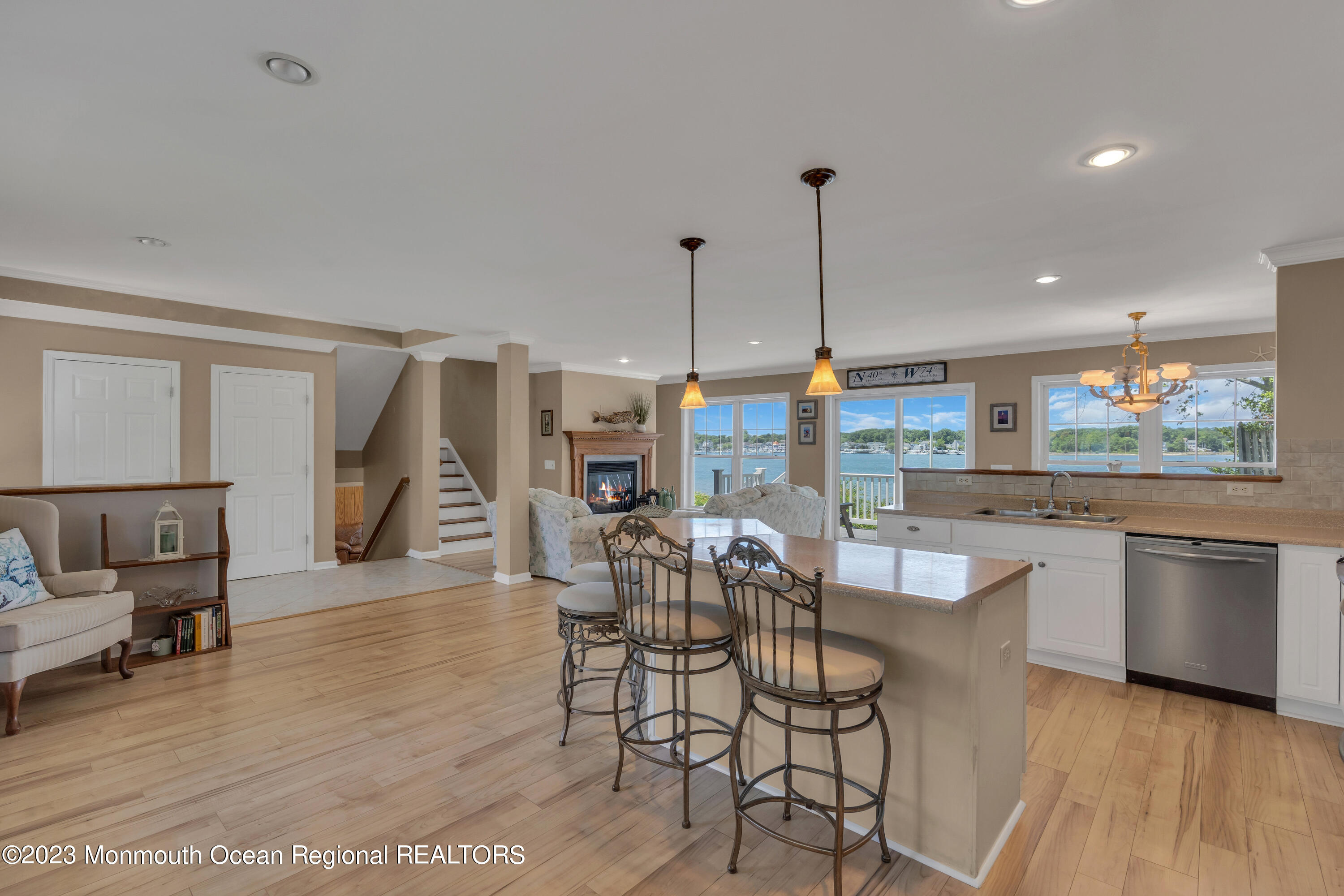 1 Bay Breeze Way