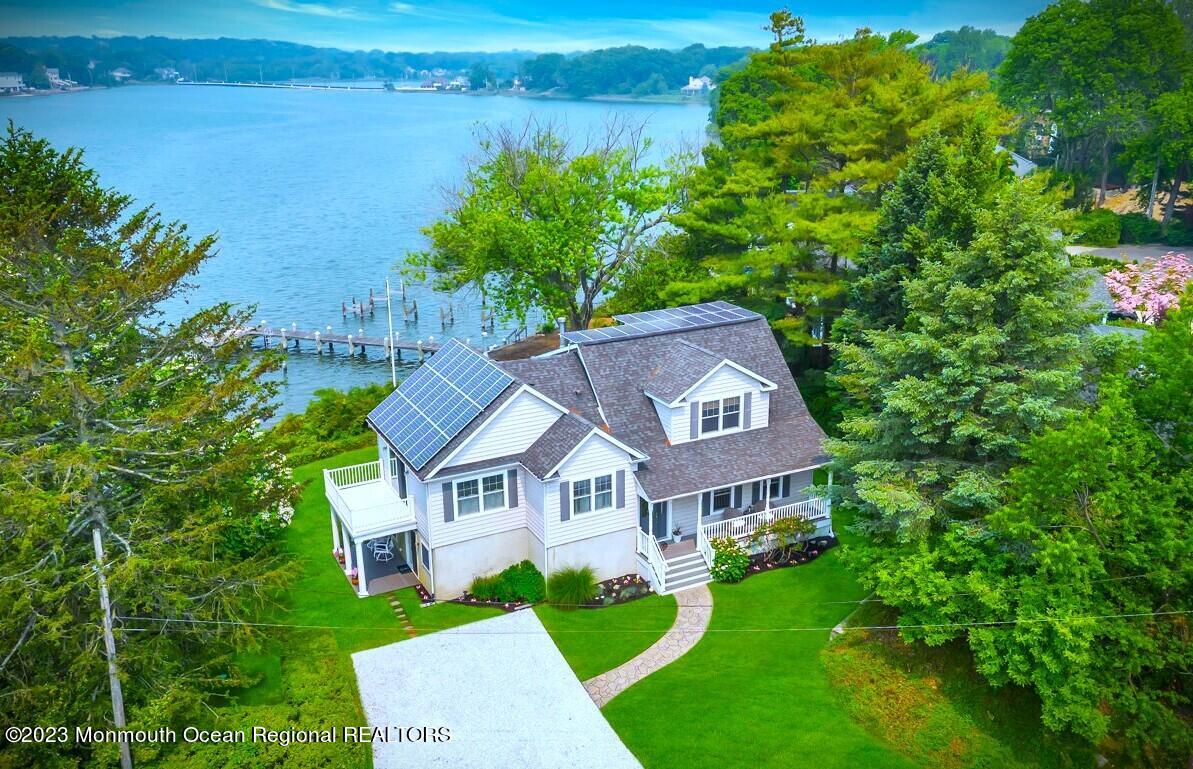 1 Bay Breeze Way