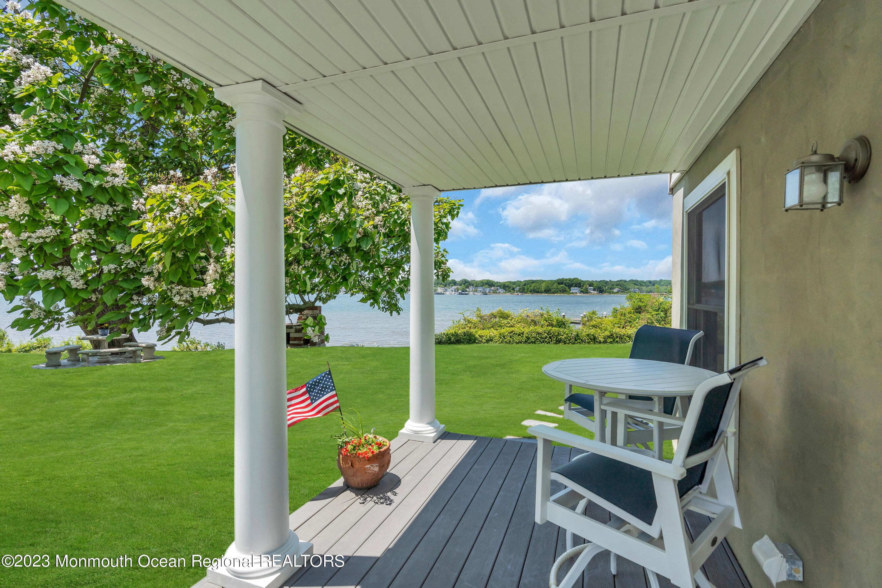 1 Bay Breeze Way