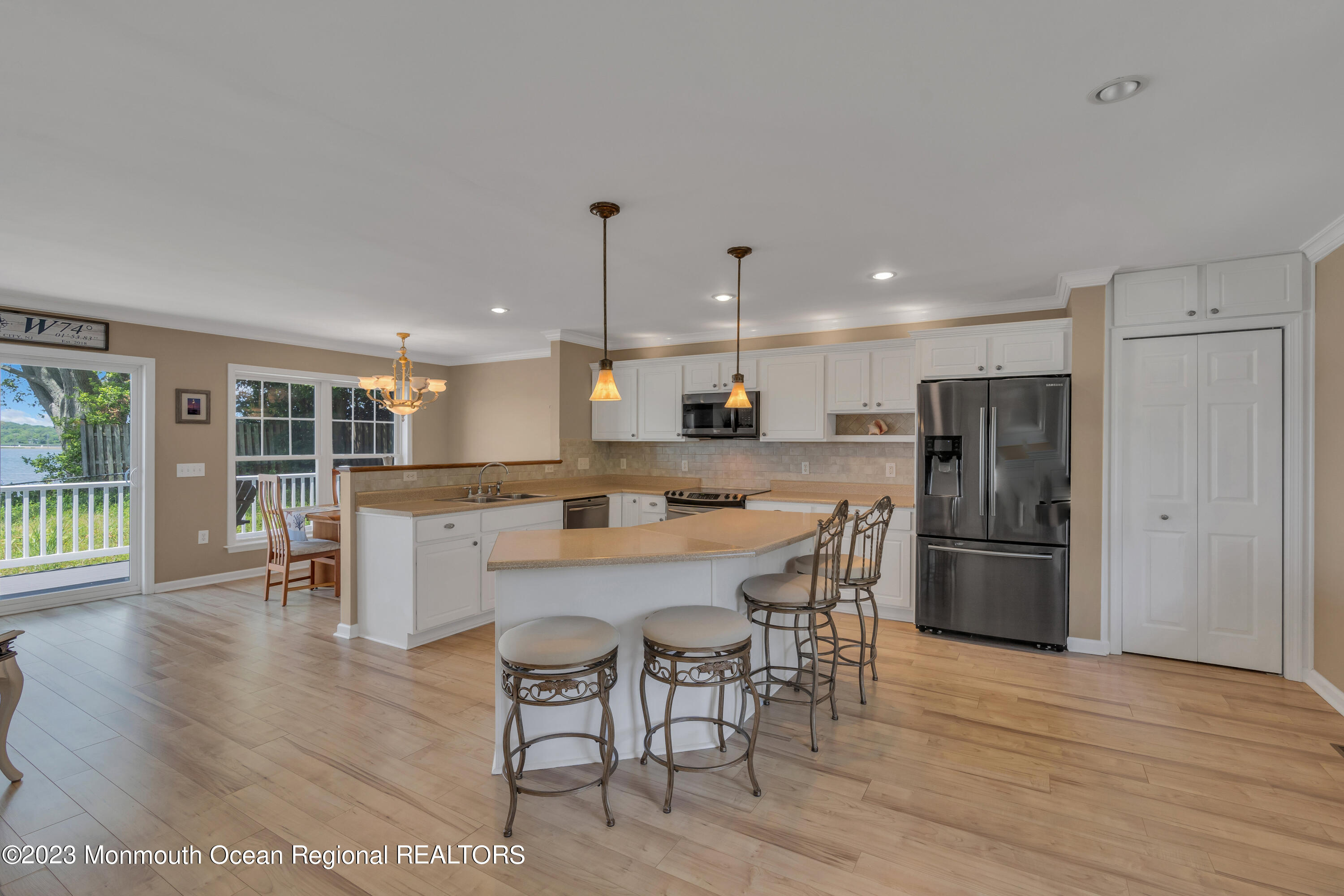 1 Bay Breeze Way