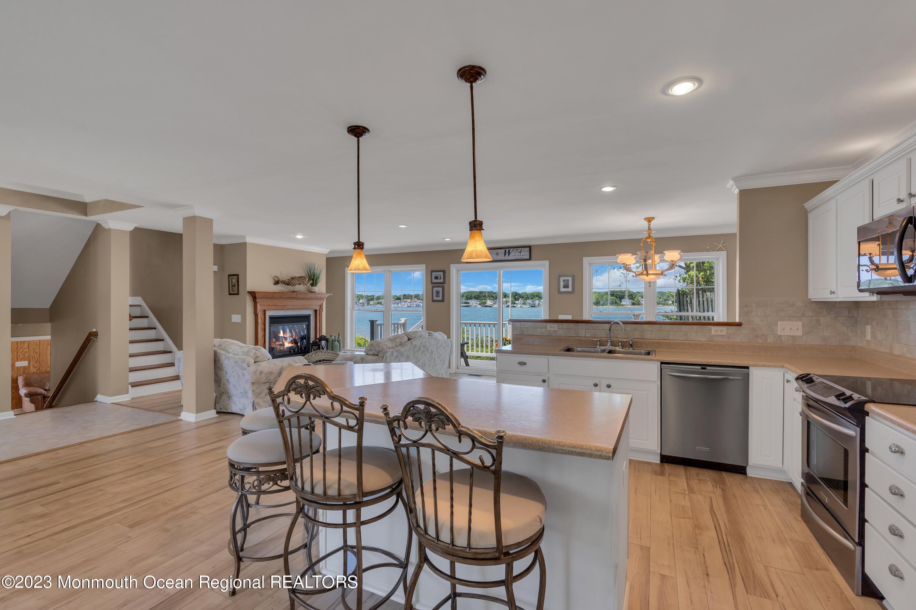 1 Bay Breeze Way