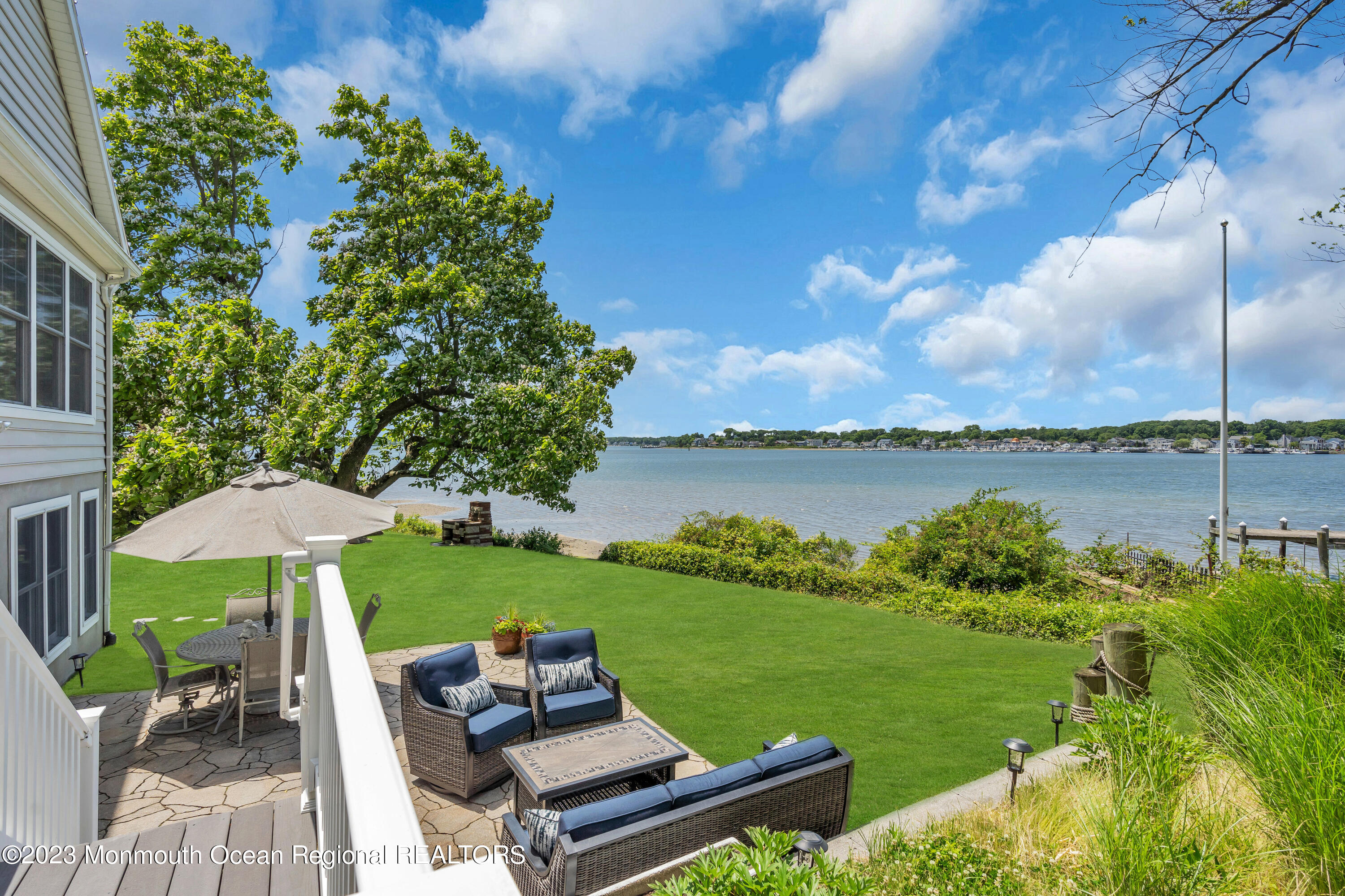 1 Bay Breeze Way