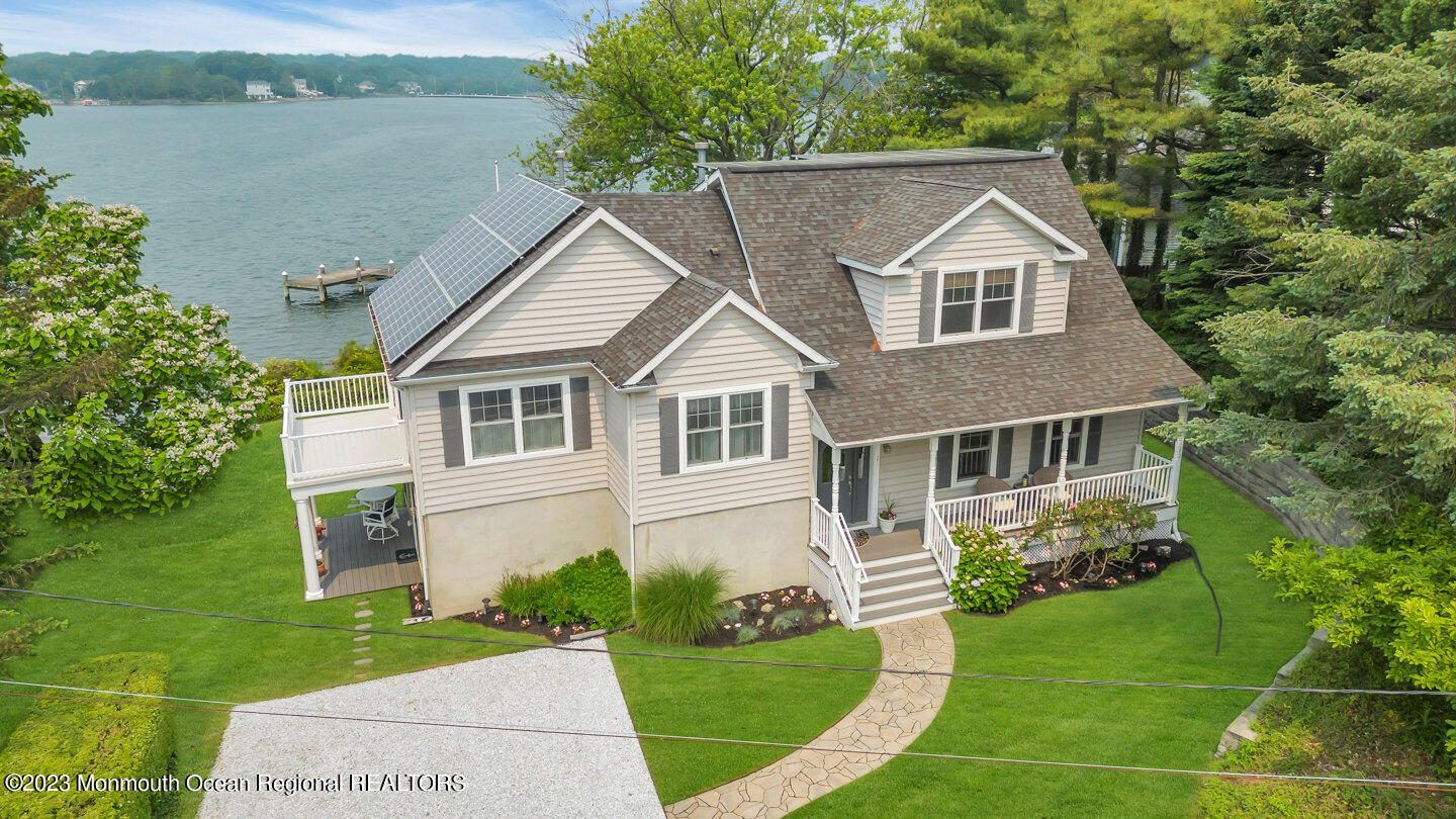 1 Bay Breeze Way