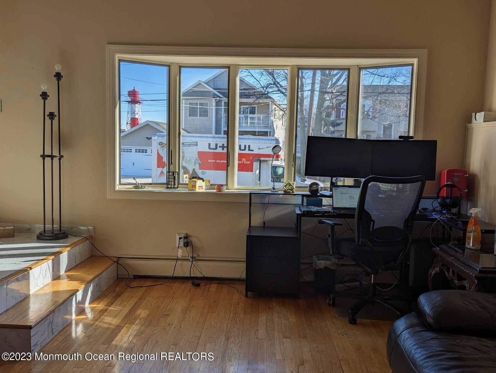 7 Leonard Avenue