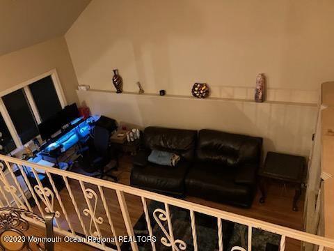 7 Leonard Avenue