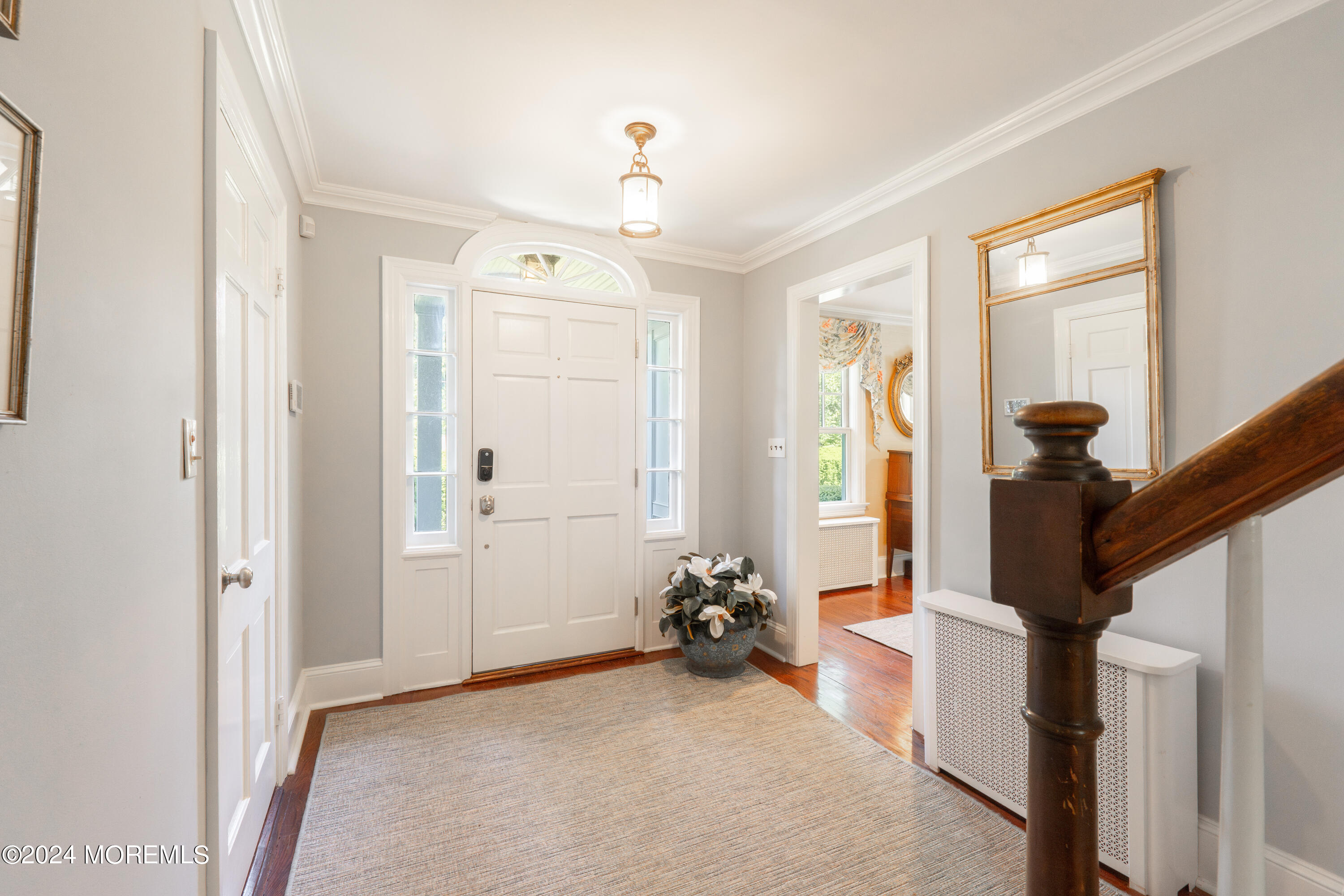 1 N Cherry Lane