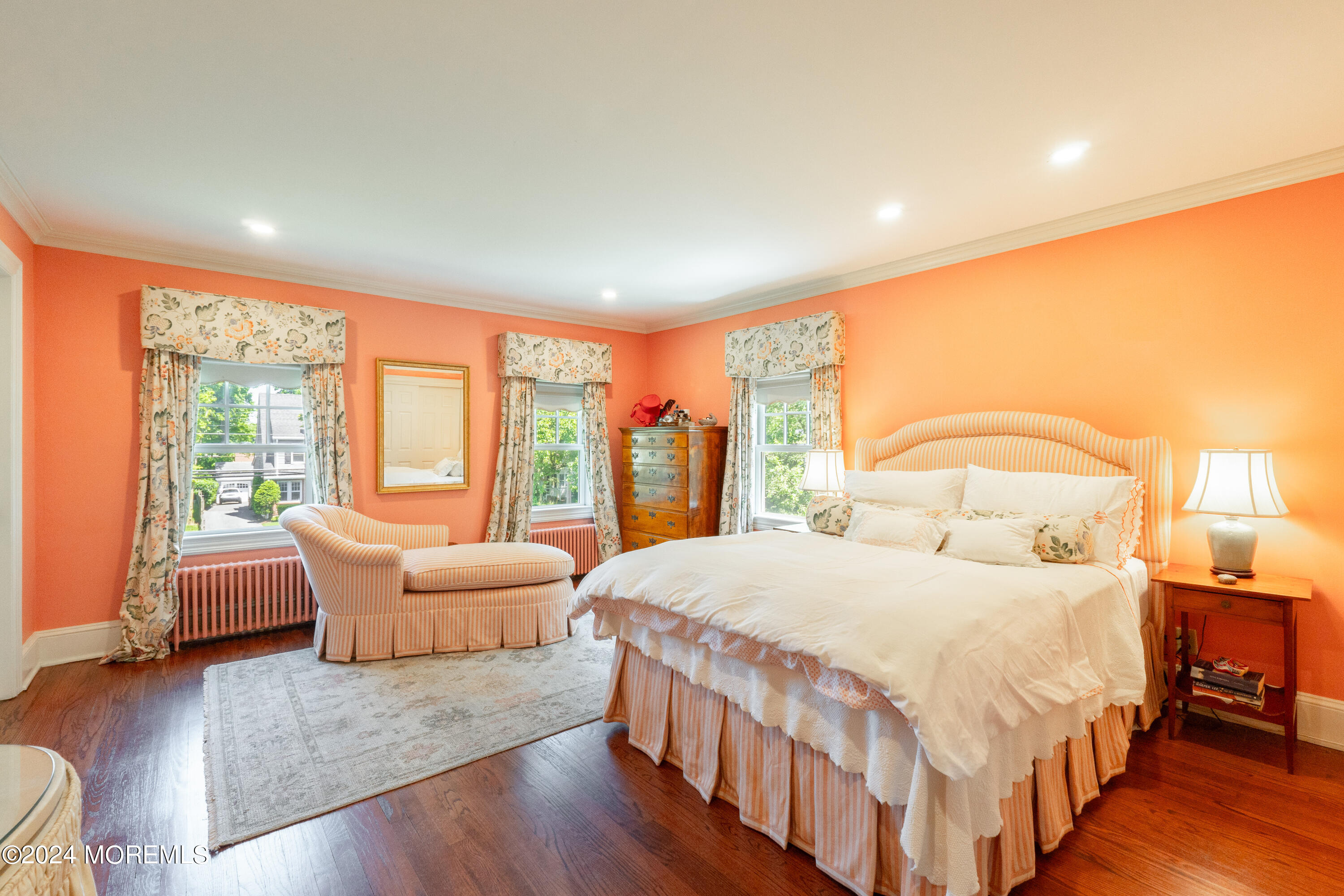 1 N Cherry Lane